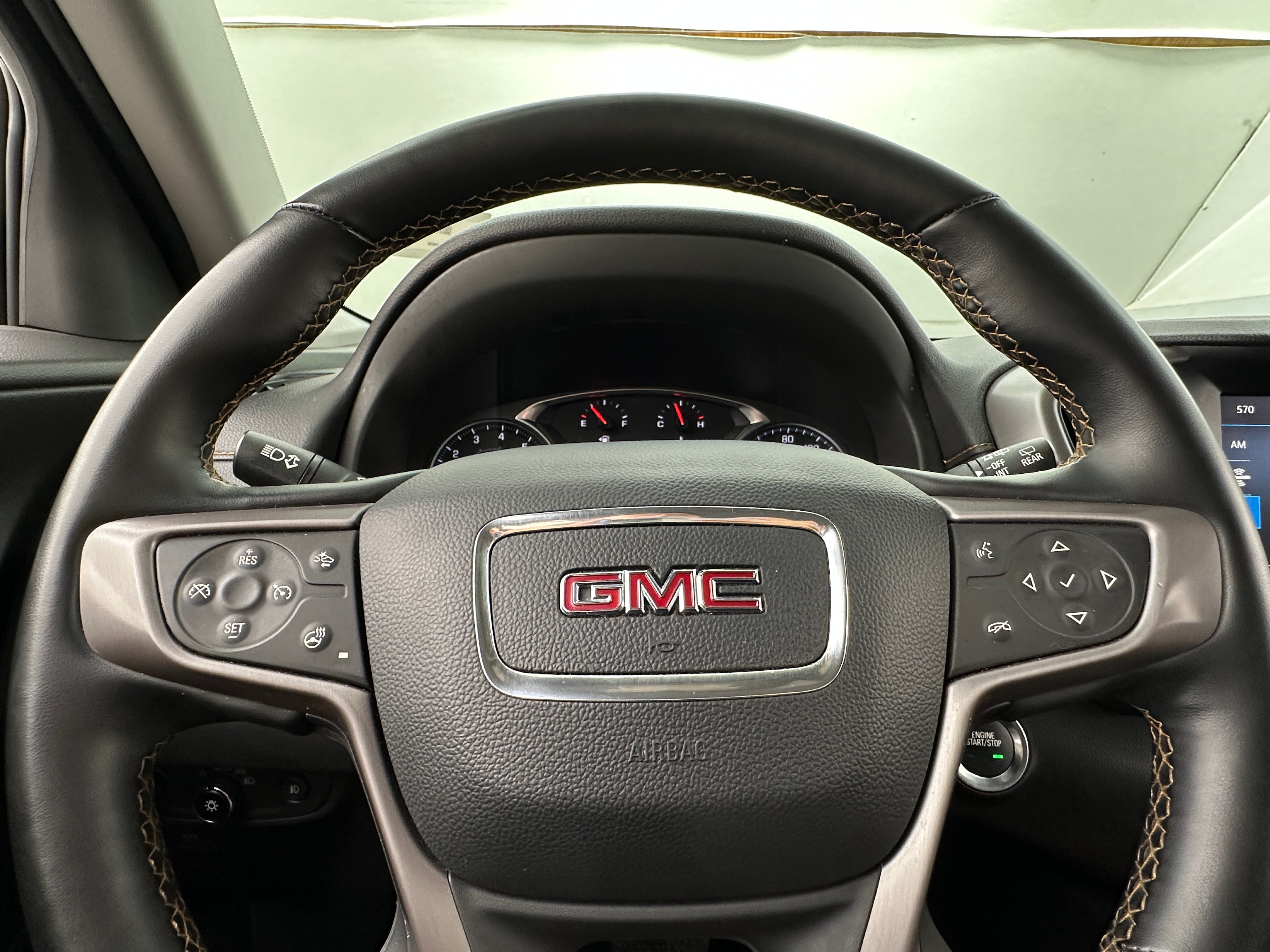 2023 GMC Terrain AT4 4