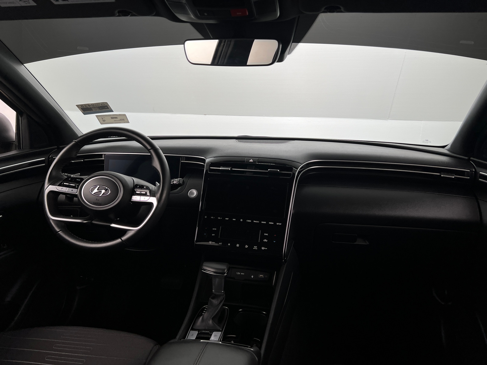 Thumbnail: 2023 Hyundai Santa Cruz - 3