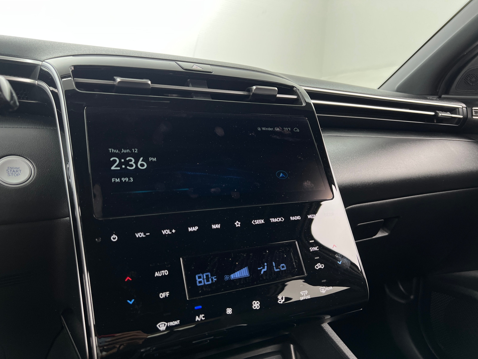 Thumbnail: 2023 Hyundai Santa Cruz - 4