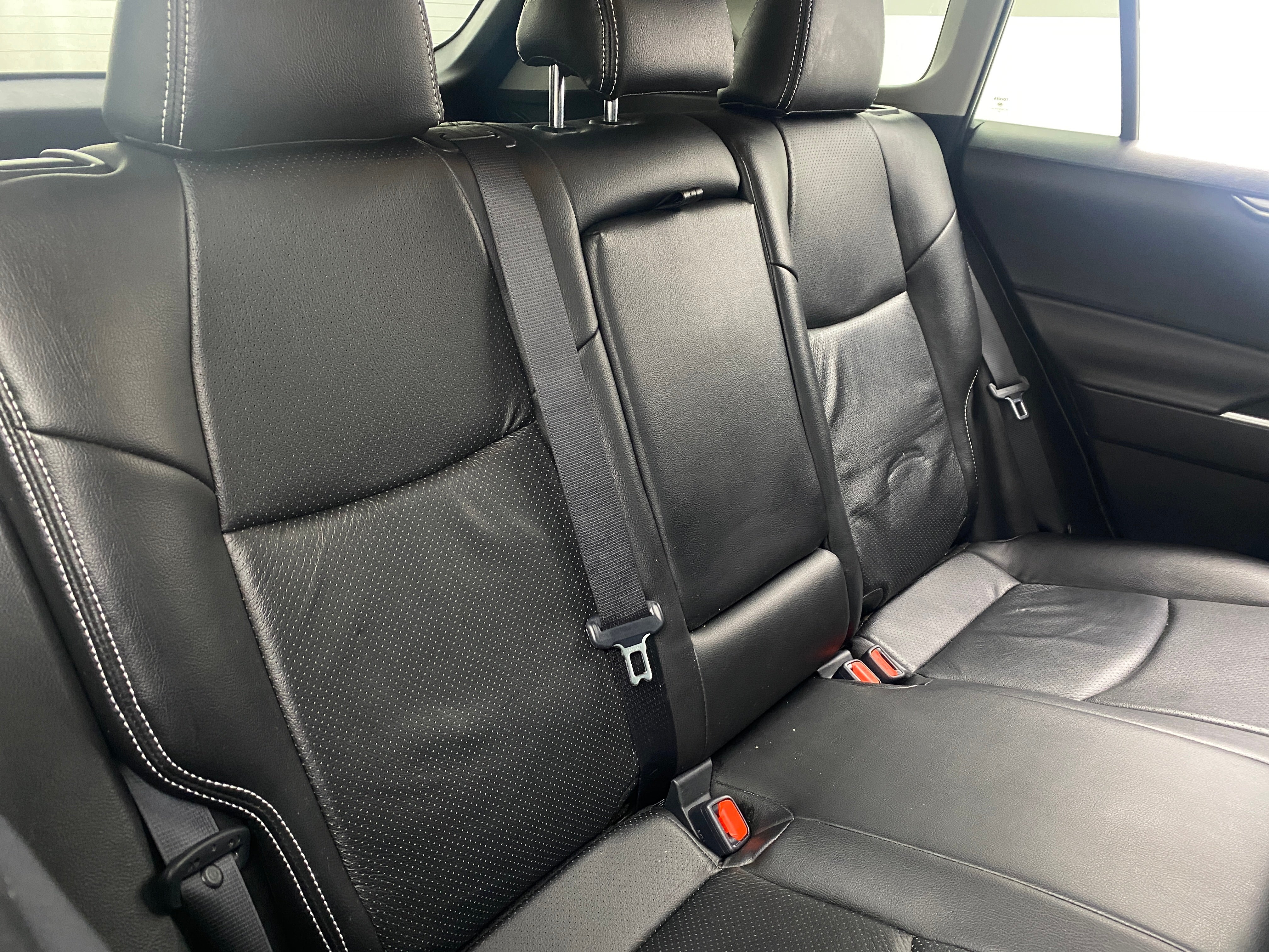 2021 Toyota RAV4 XLE 6