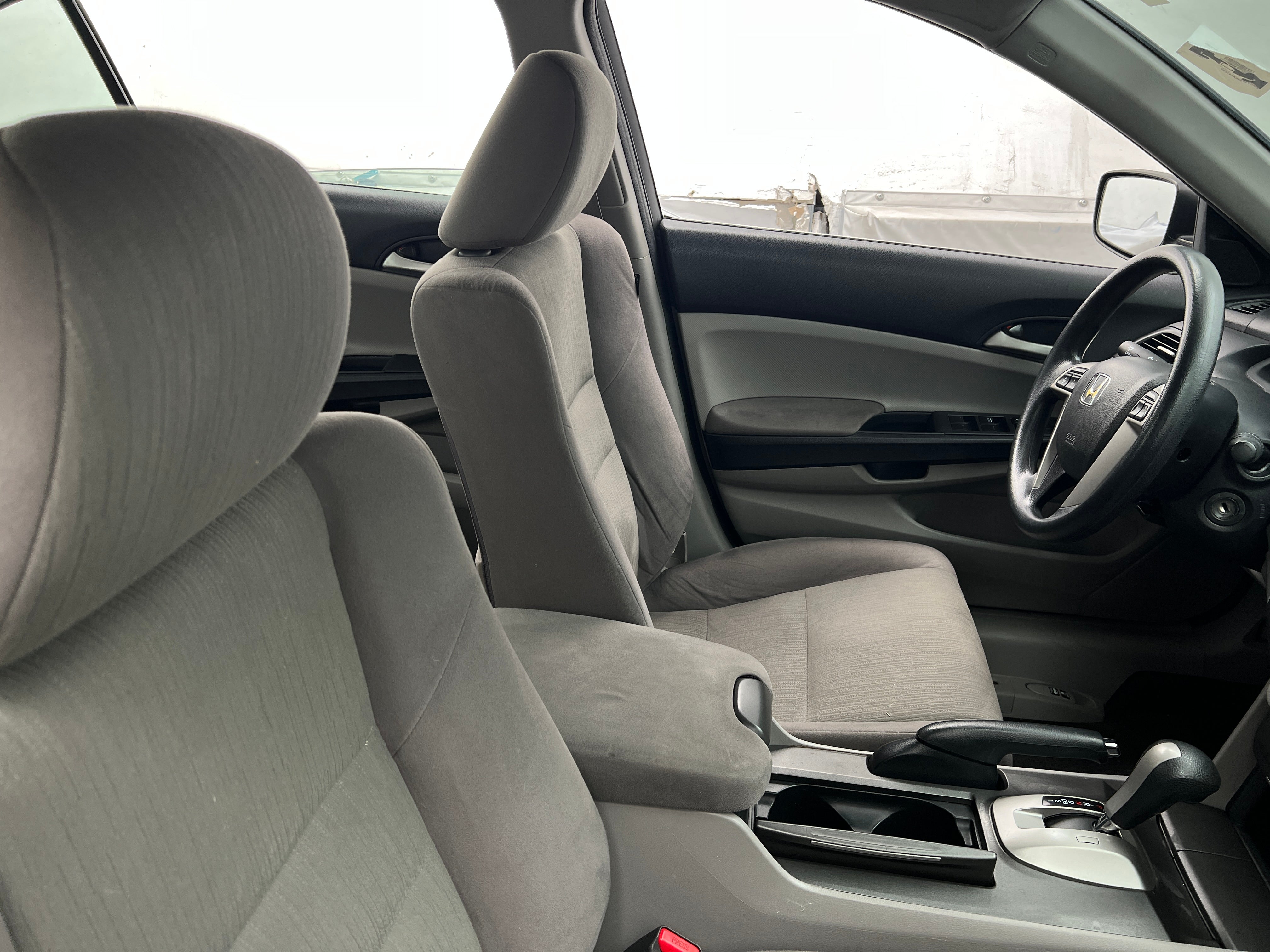 2011 Honda Accord LX 2