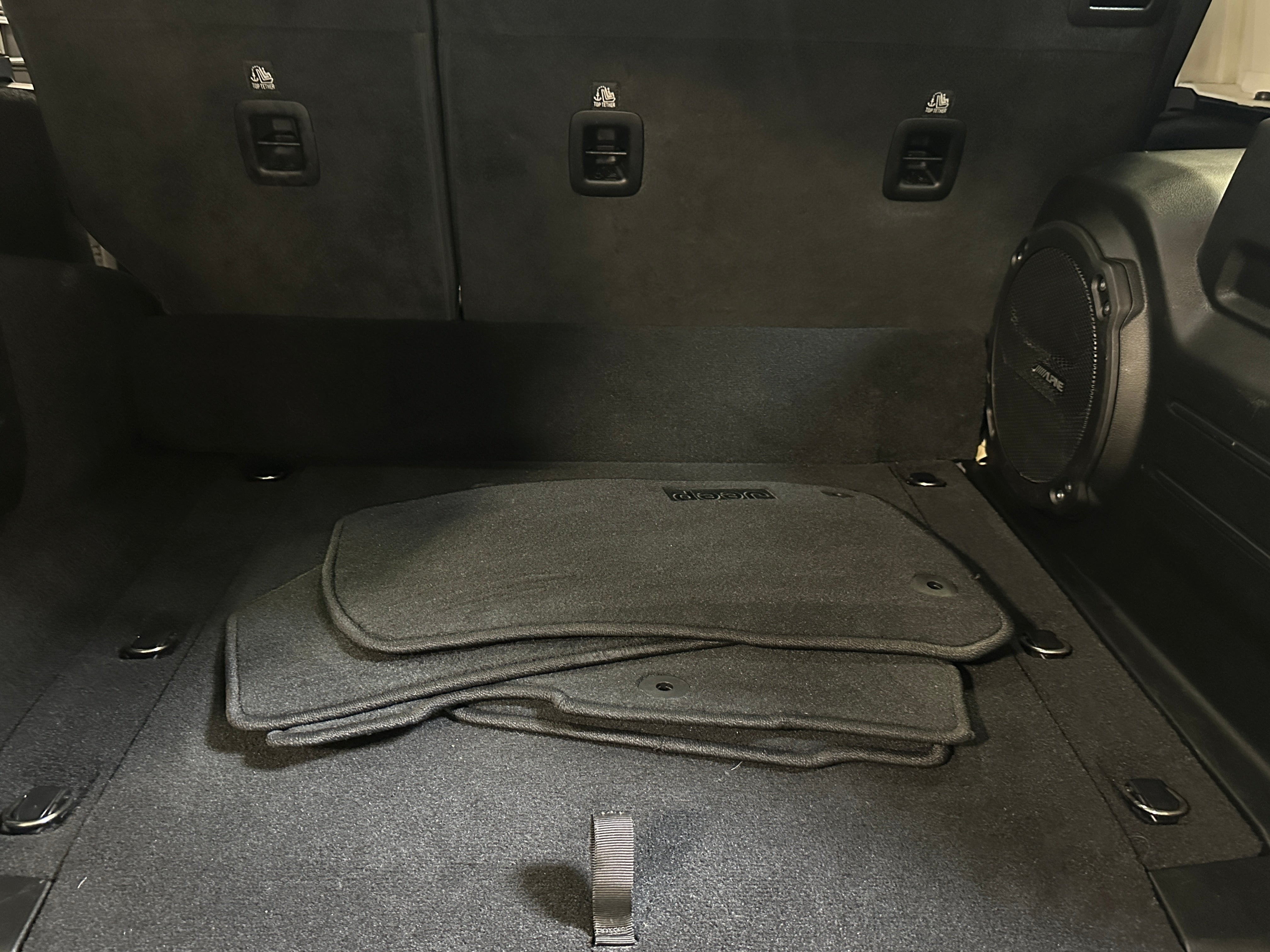 2022 Jeep Wrangler Unlimited Sahara 4xe 6