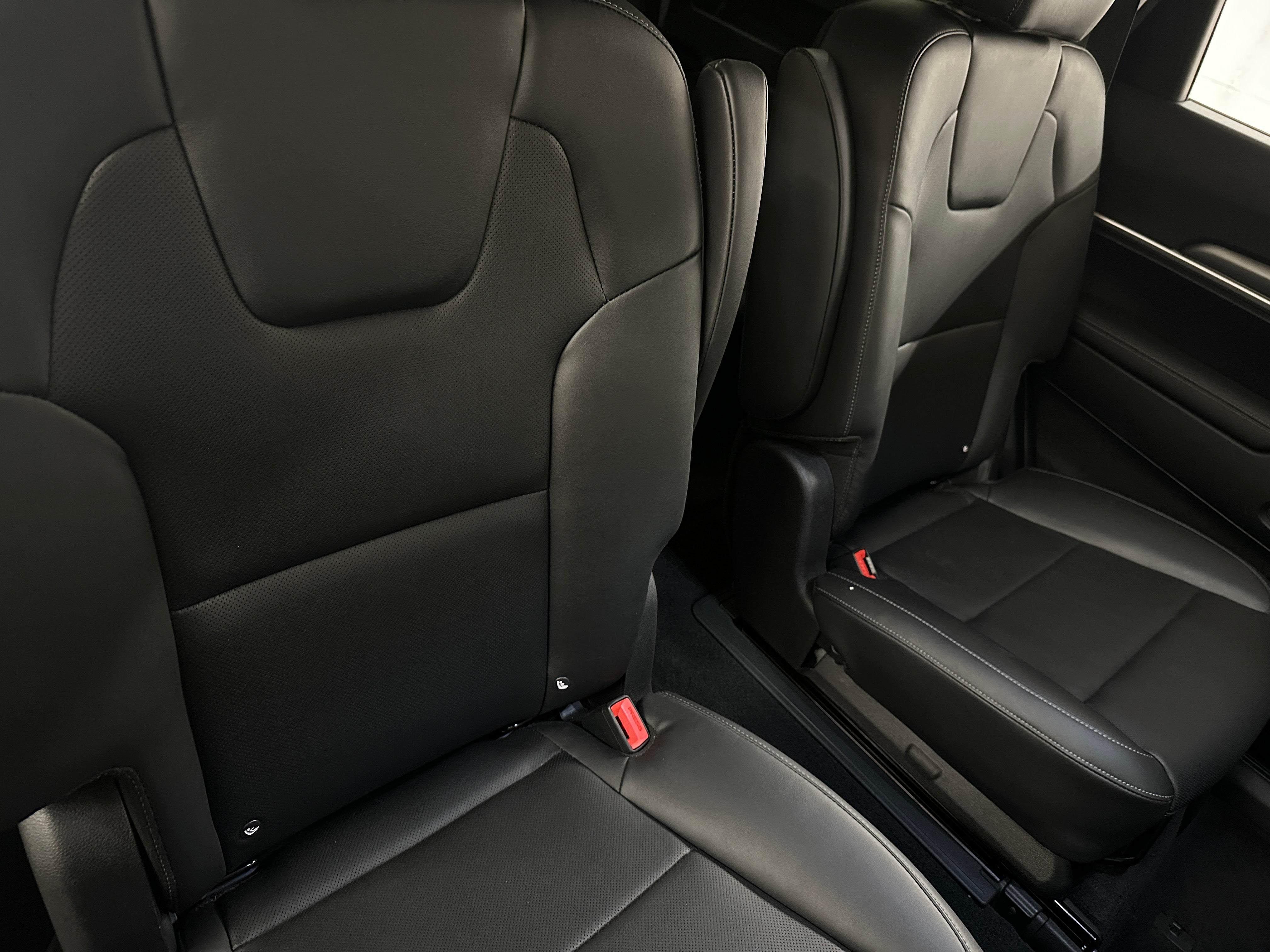 2022 Kia Telluride S 5