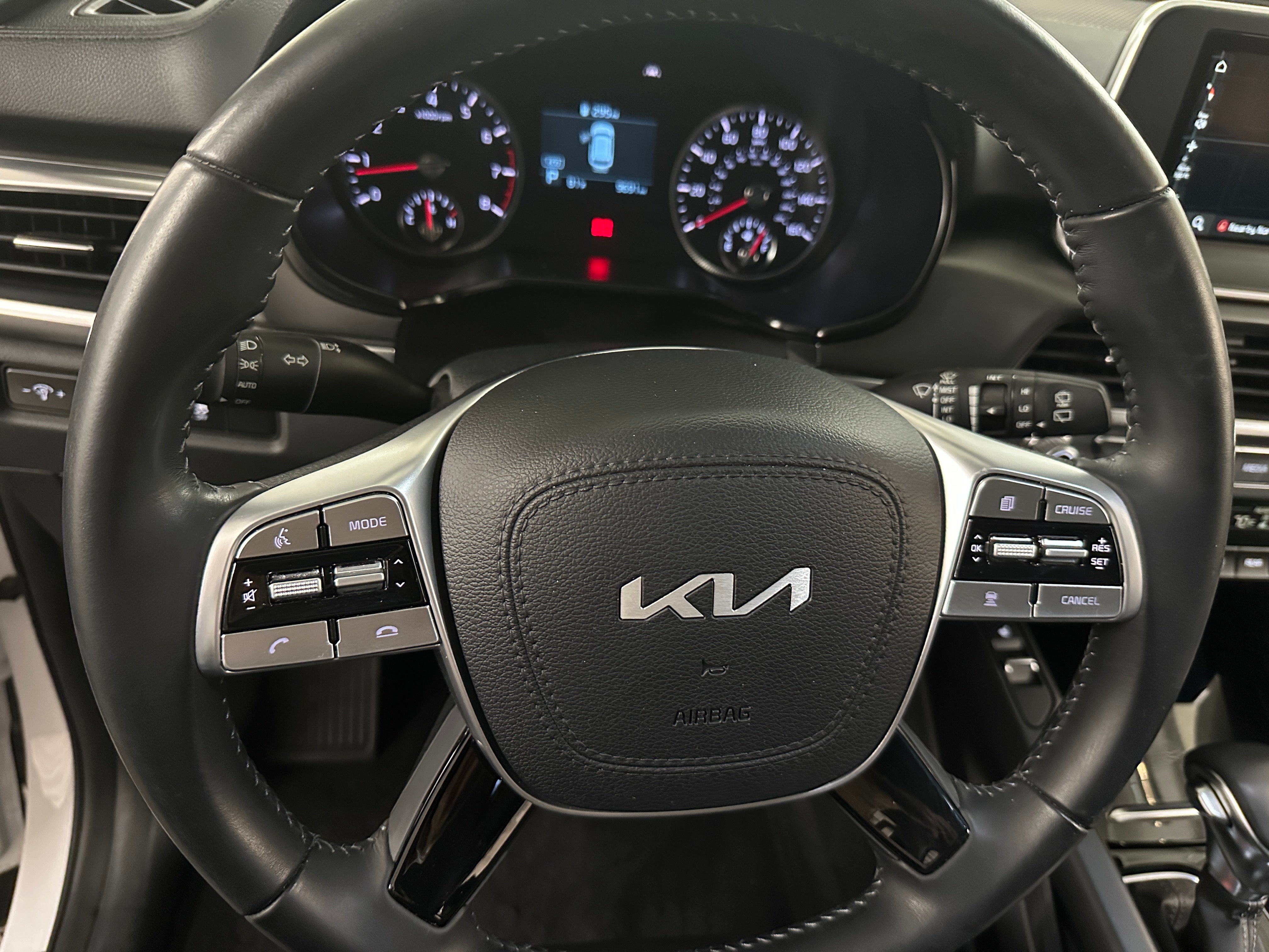 2022 Kia Telluride S 4