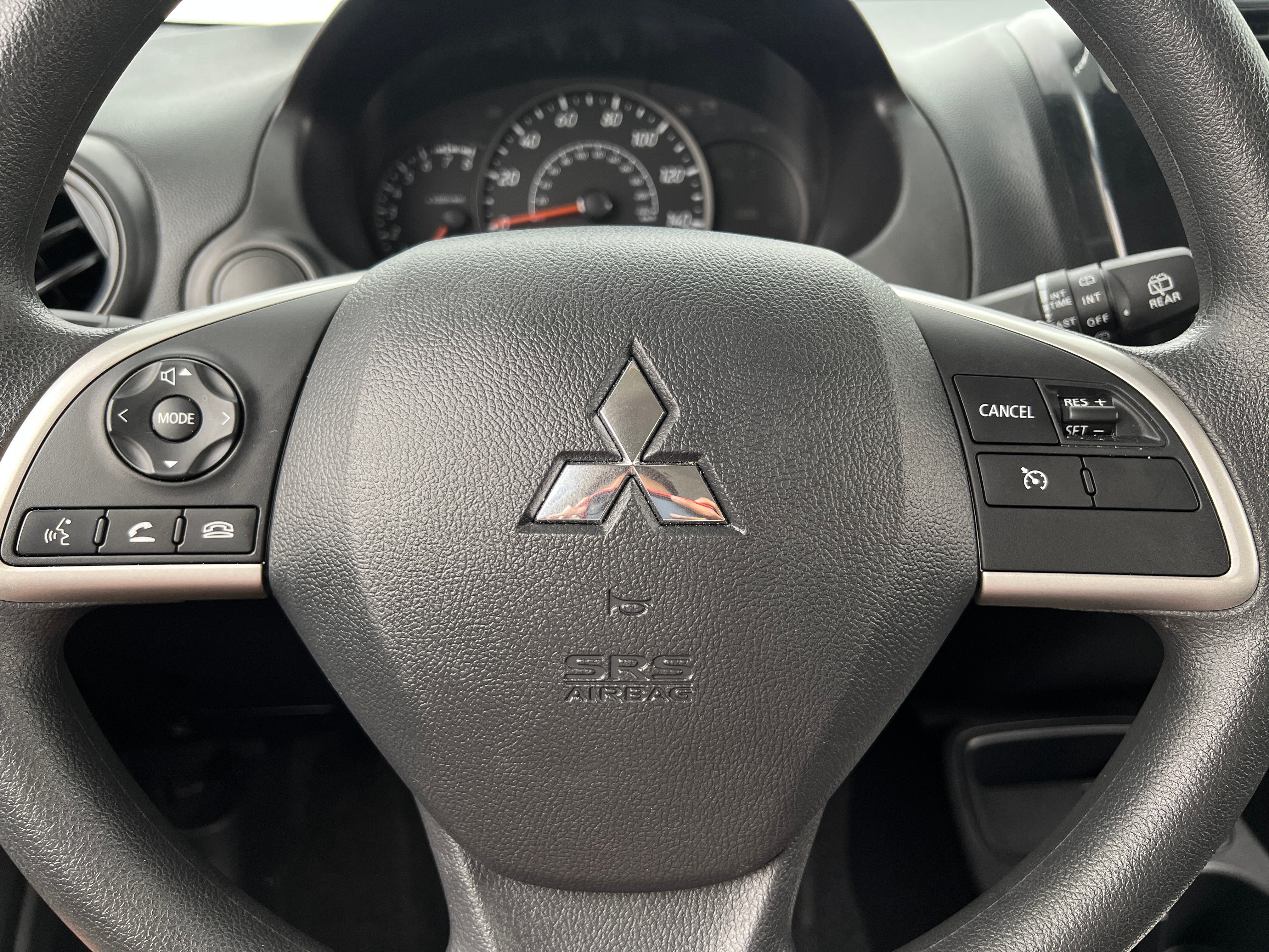 2024 Mitsubishi Mirage ES 5