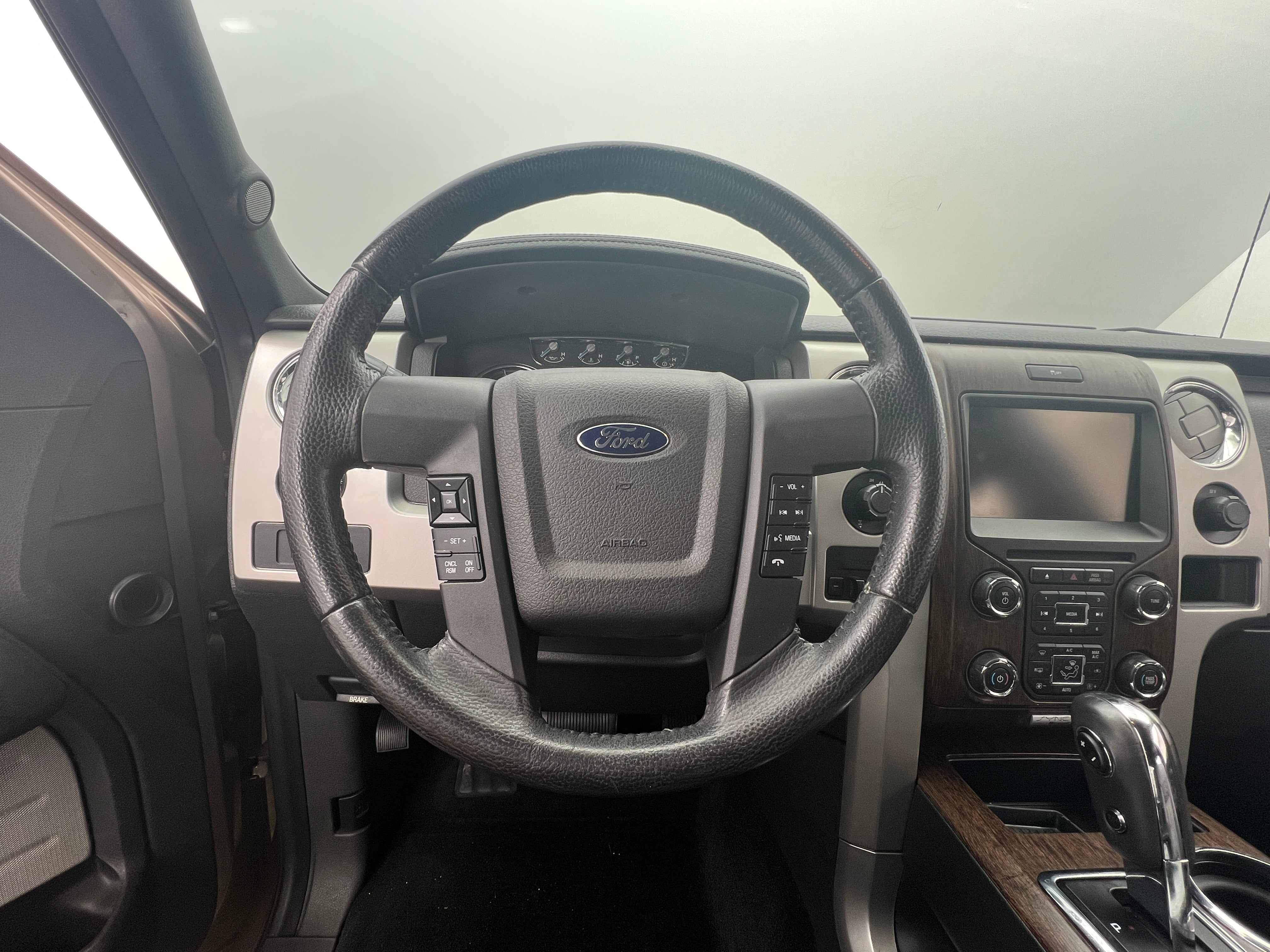 2013 Ford Econoline E-150 4
