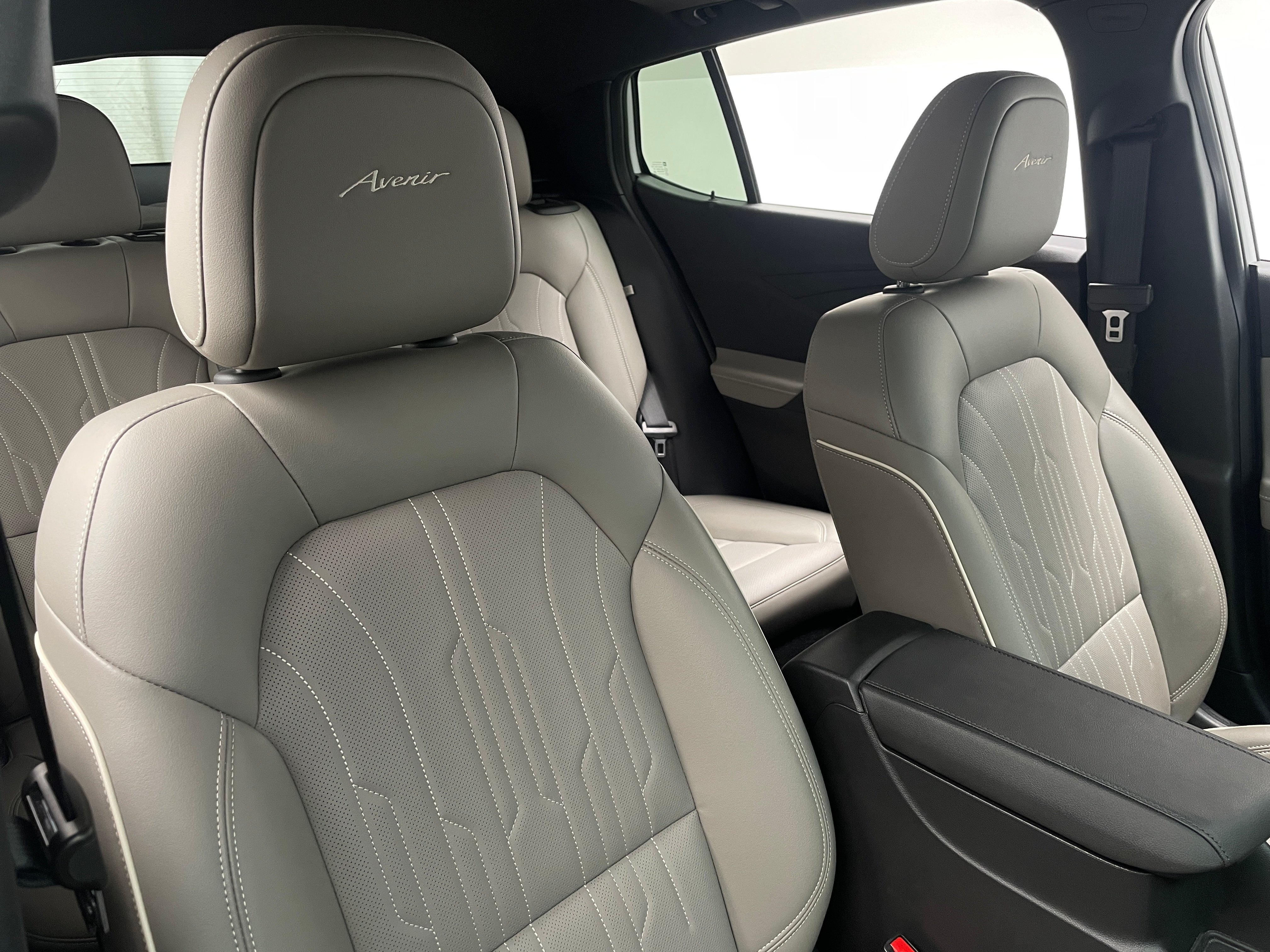 2024 Buick Envista Avenir 2