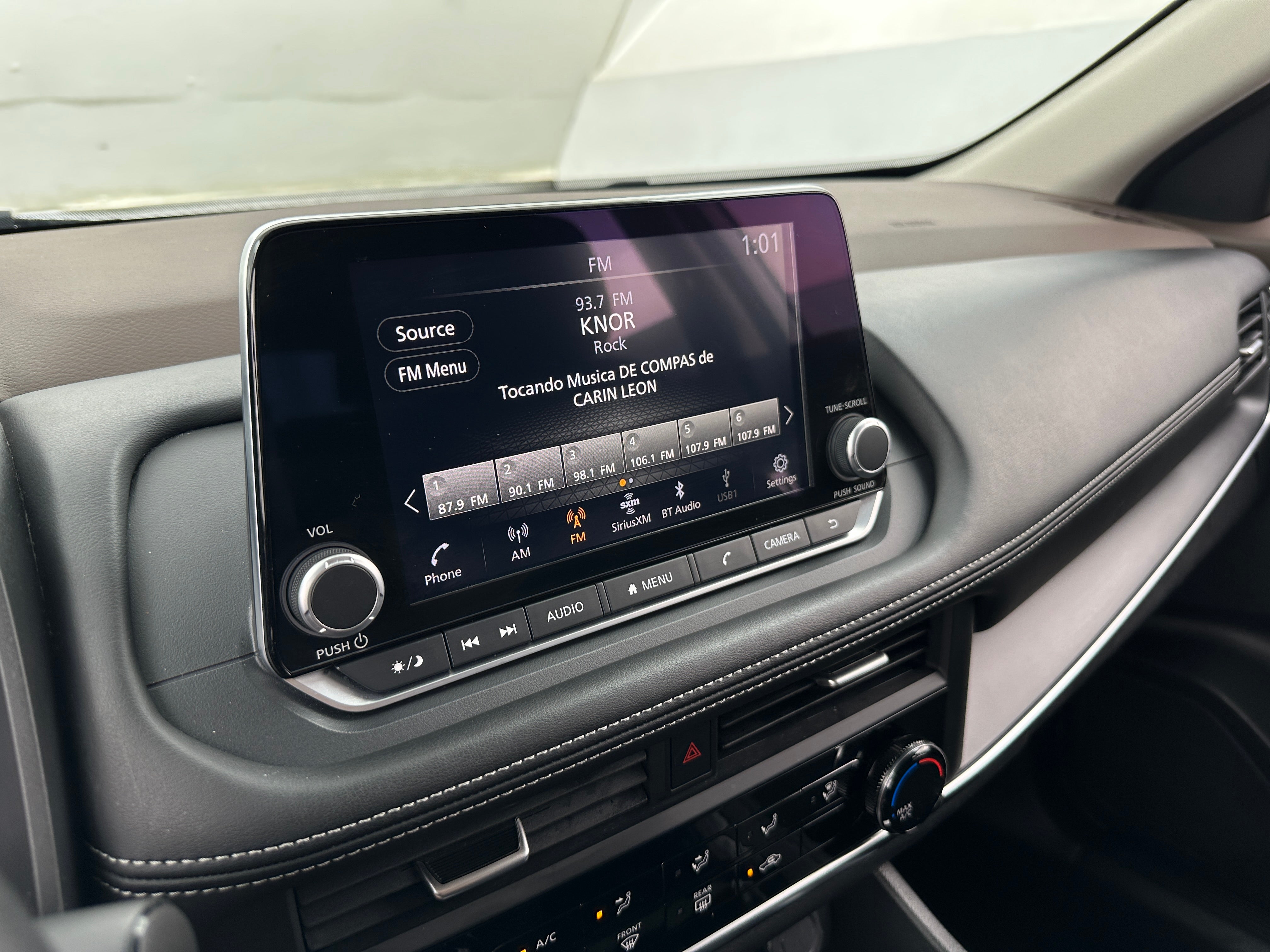 2023 Nissan Rogue S 4