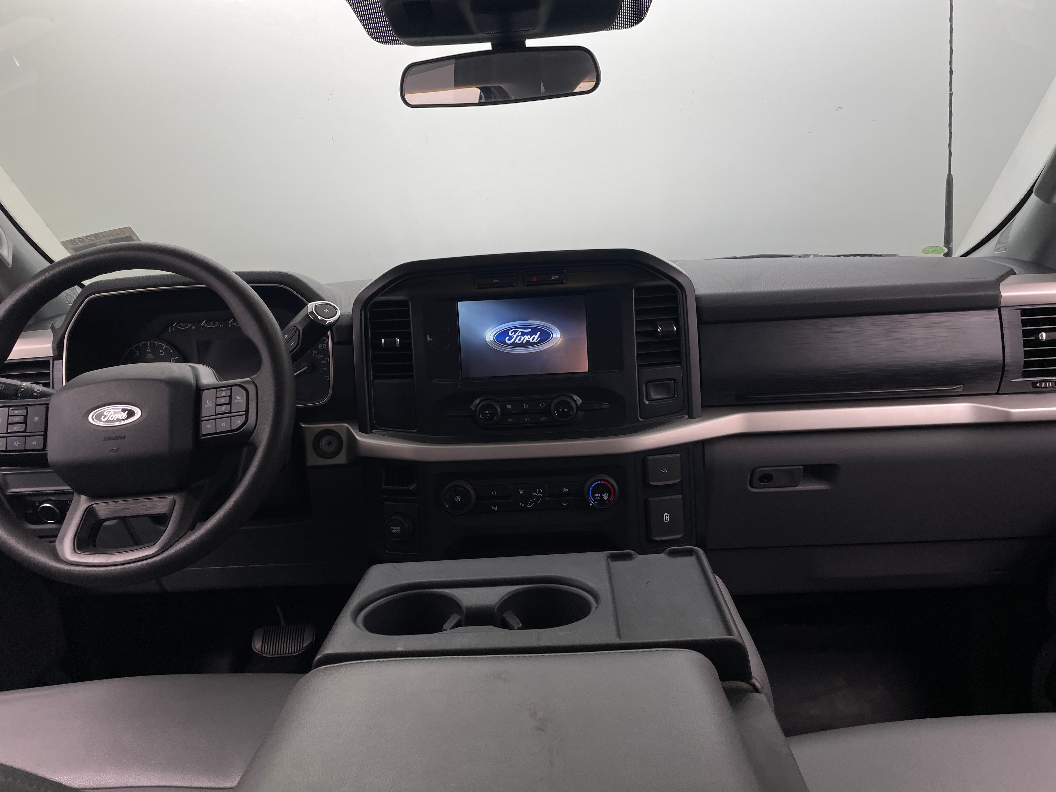 2021 Ford Econoline E-150 3