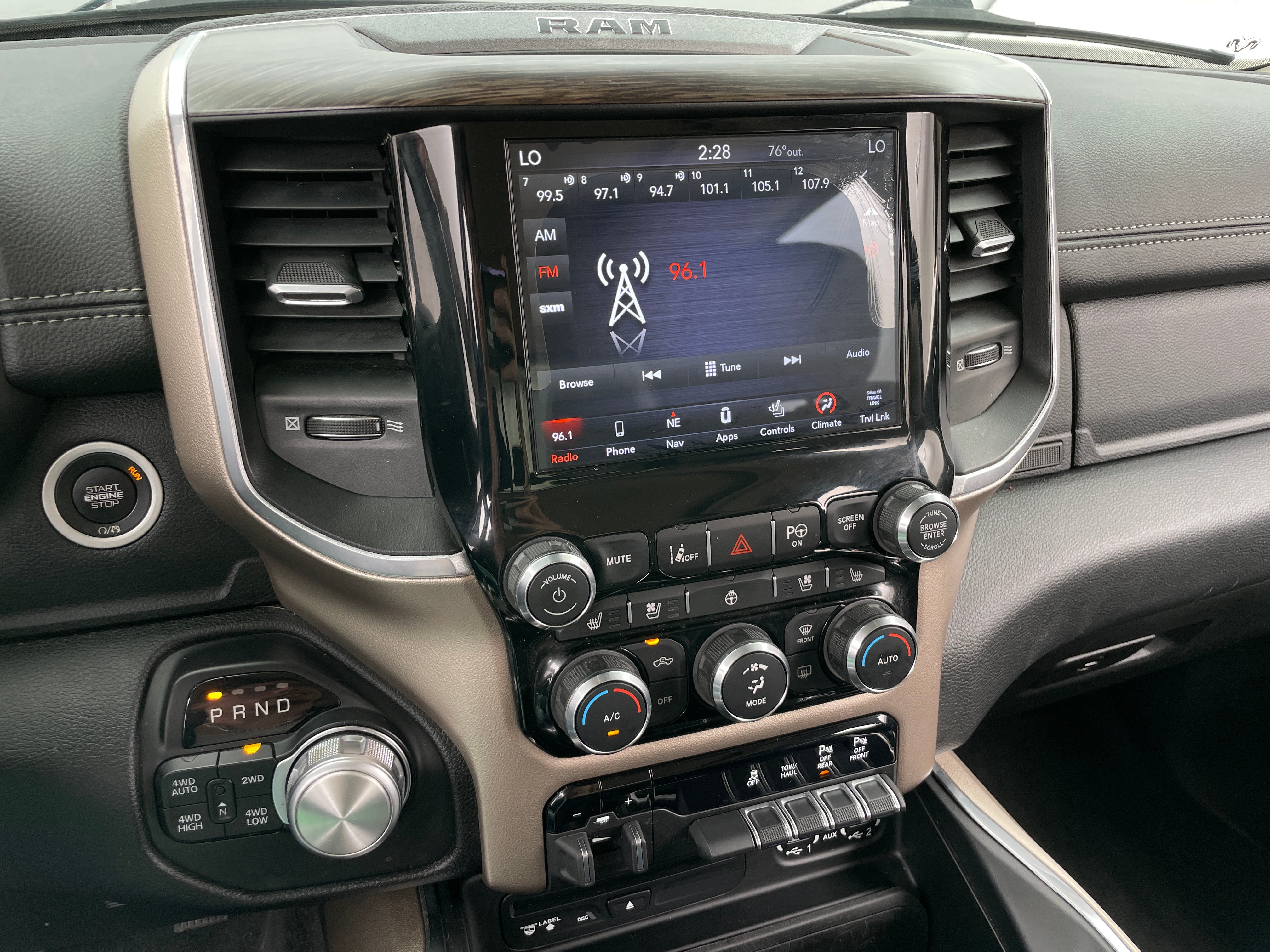 2019 RAM 1500 Laramie 3