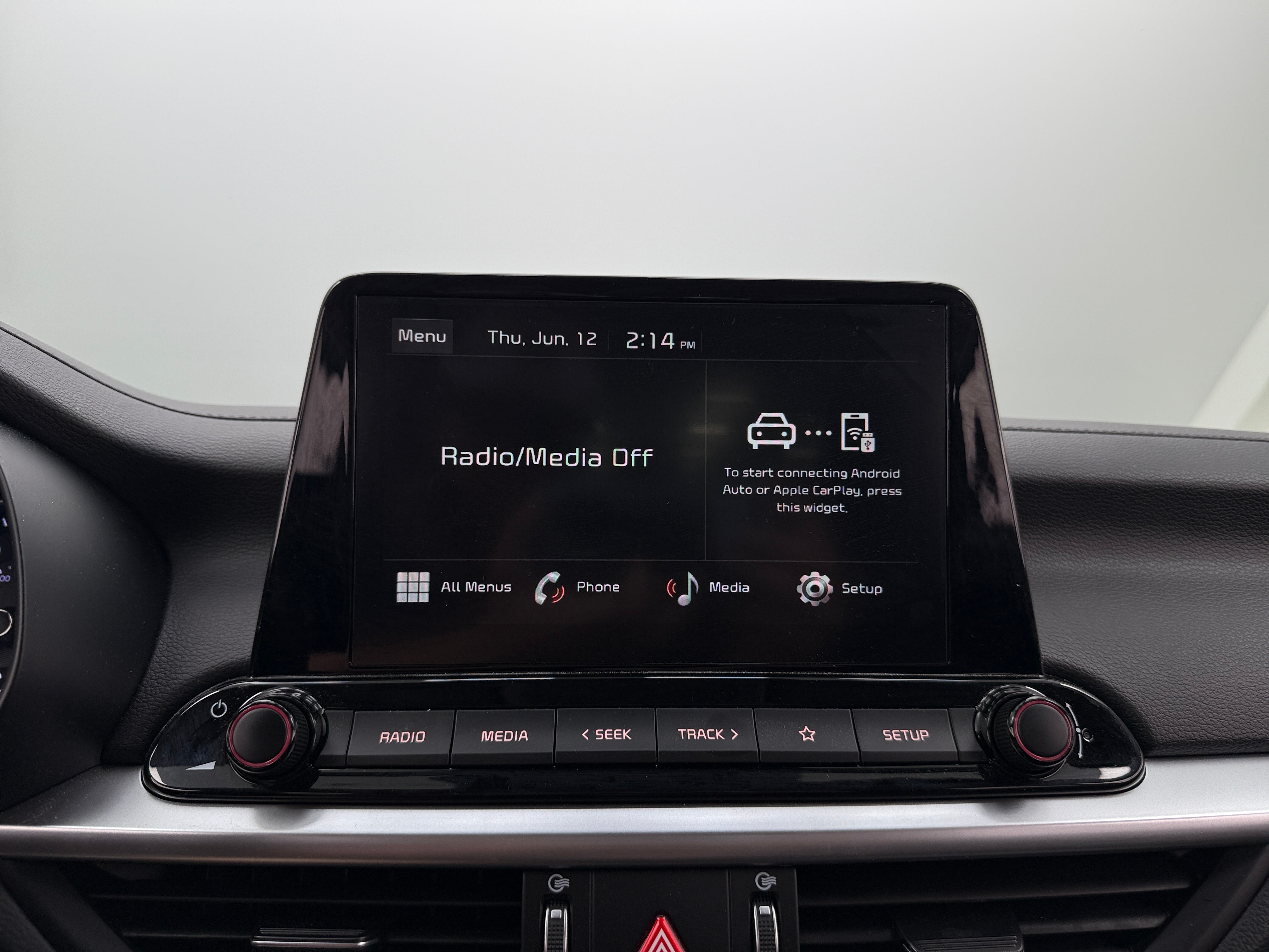 2024 Kia Forte LXS 4