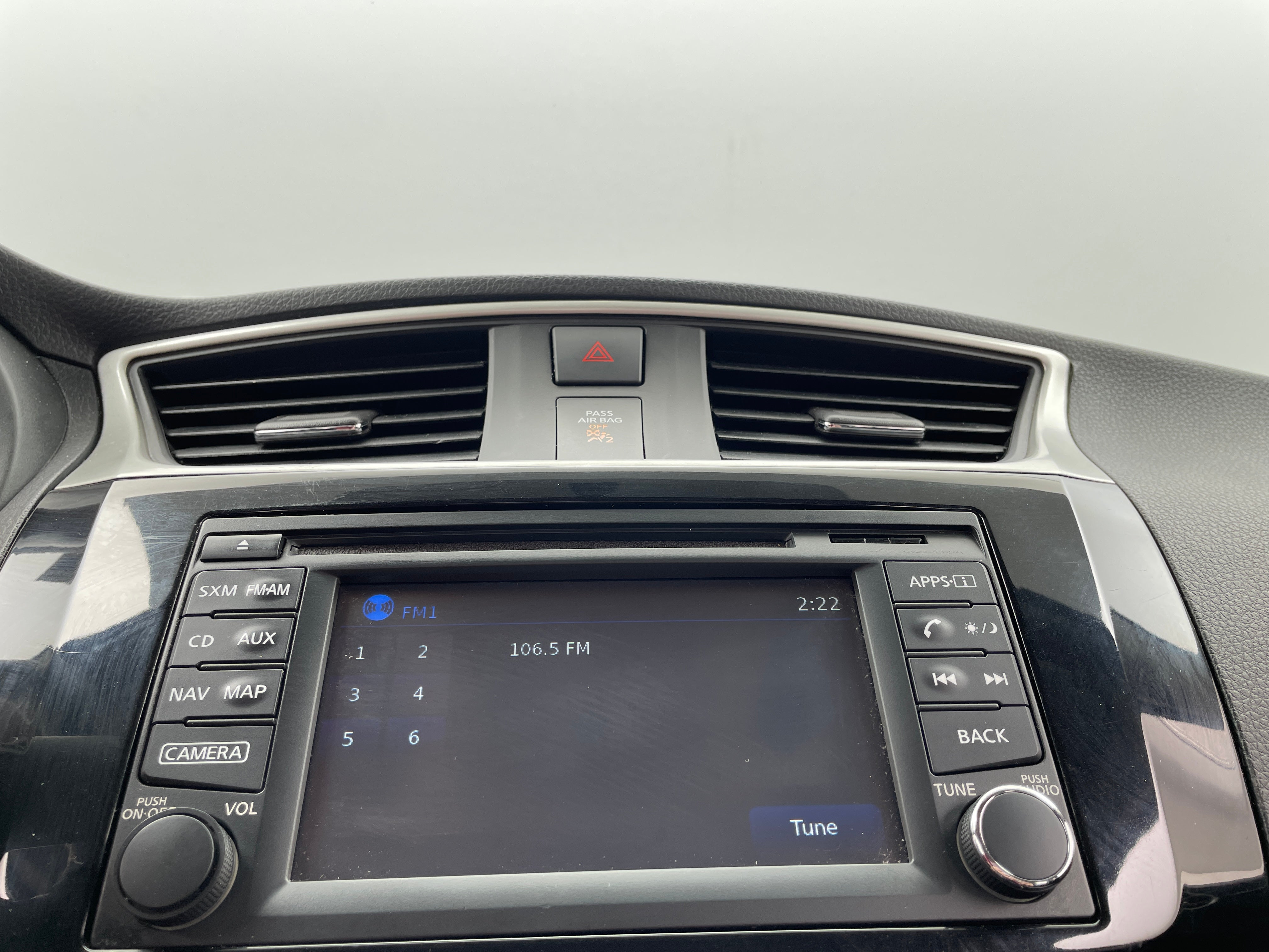 2017 Nissan Sentra SR 4