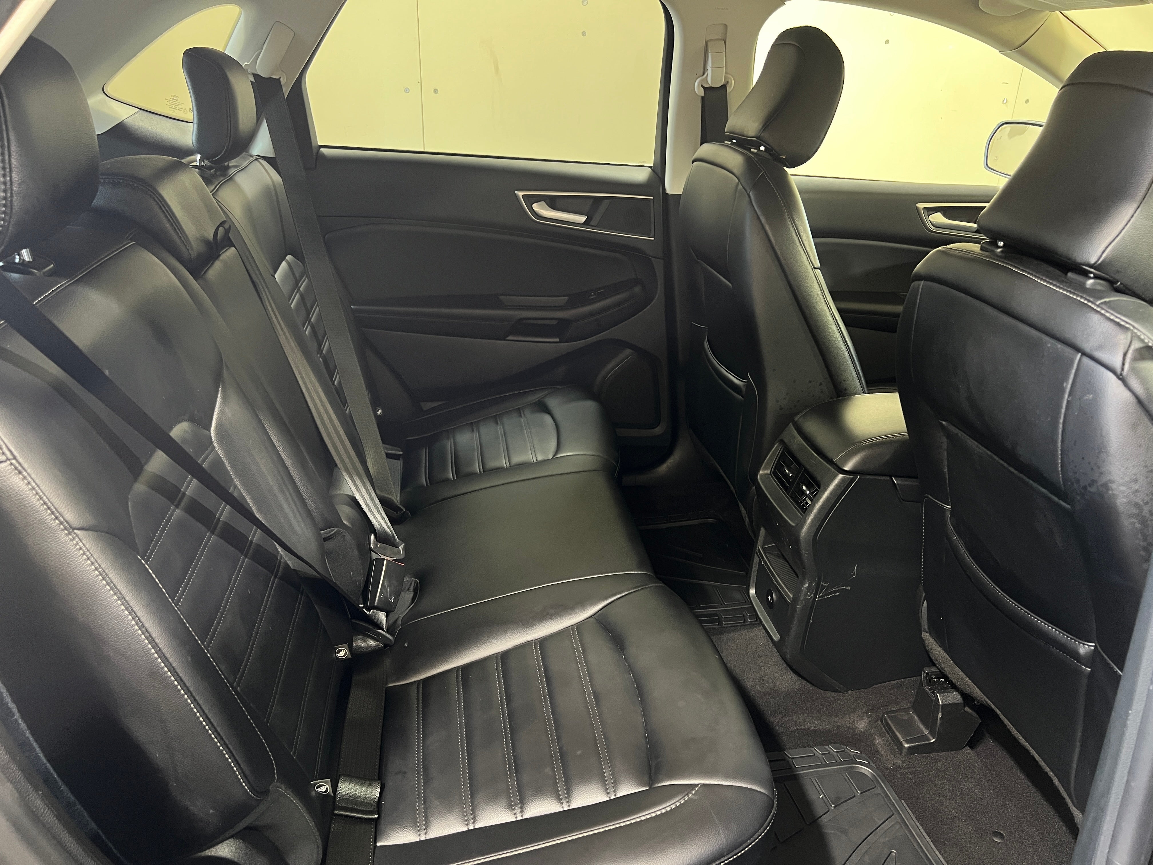 2023 Ford Edge SEL 5