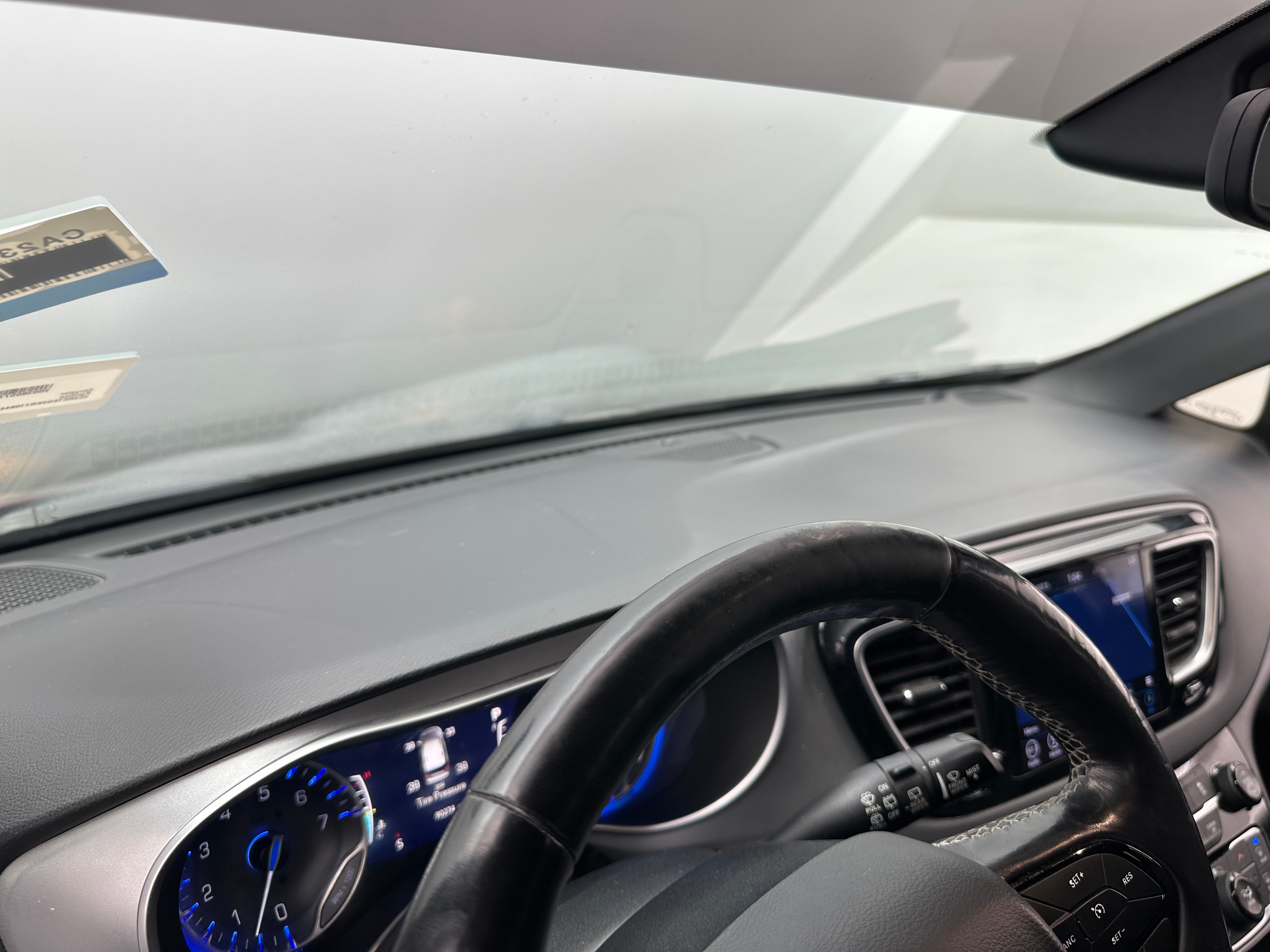 2019 Chrysler Pacifica  2