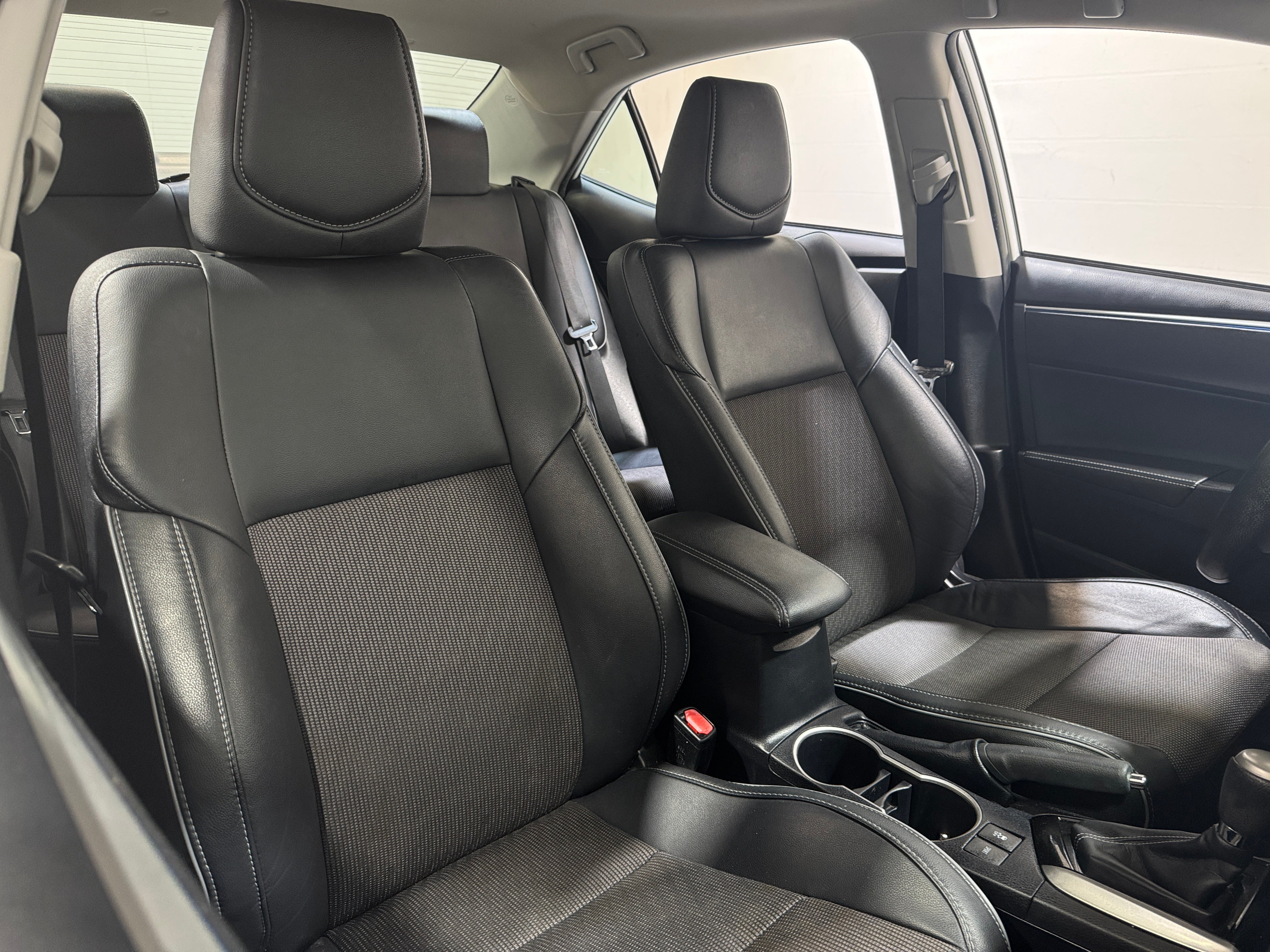 2016 Toyota Corolla S 2