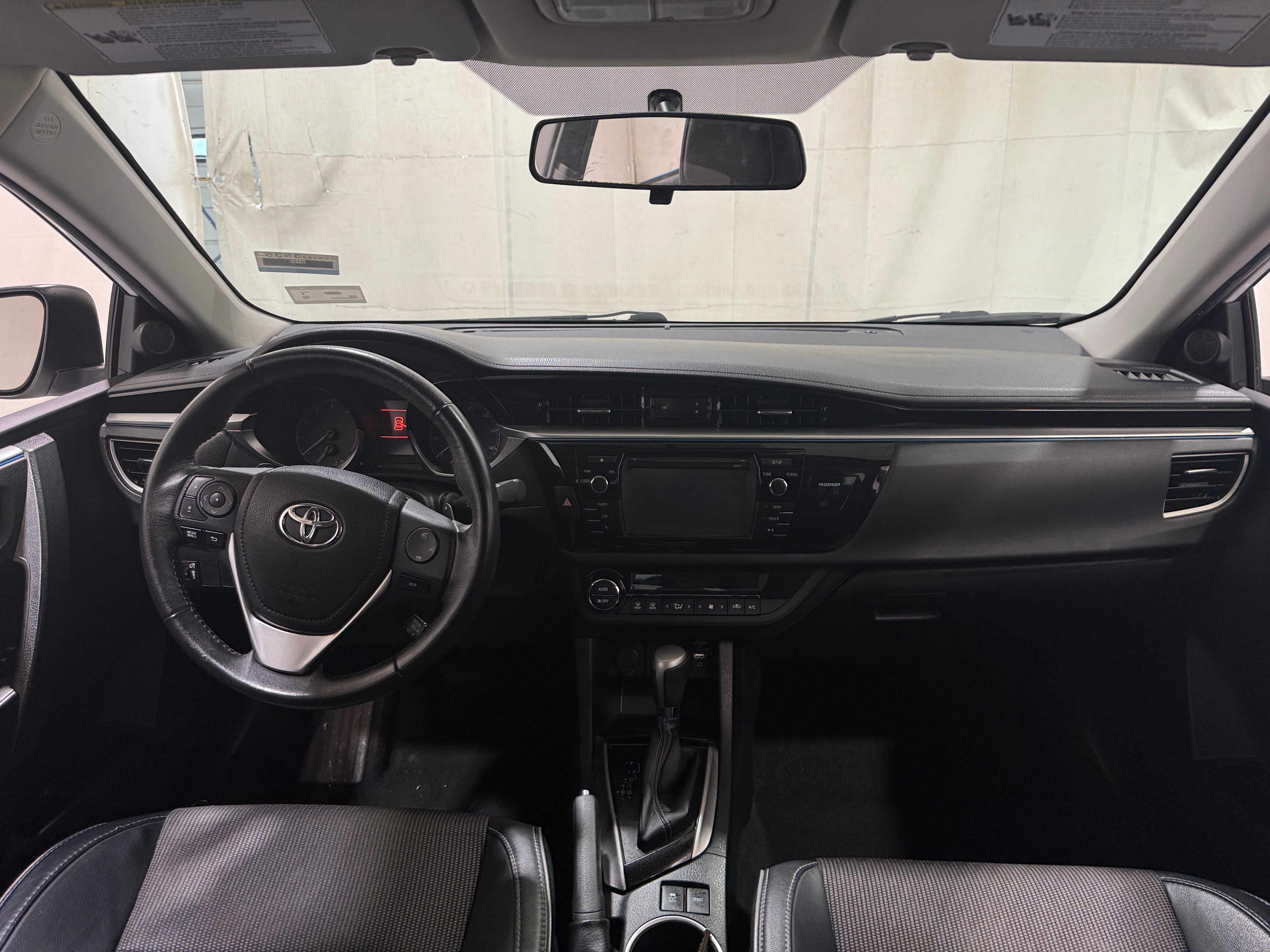 2016 Toyota Corolla S 3
