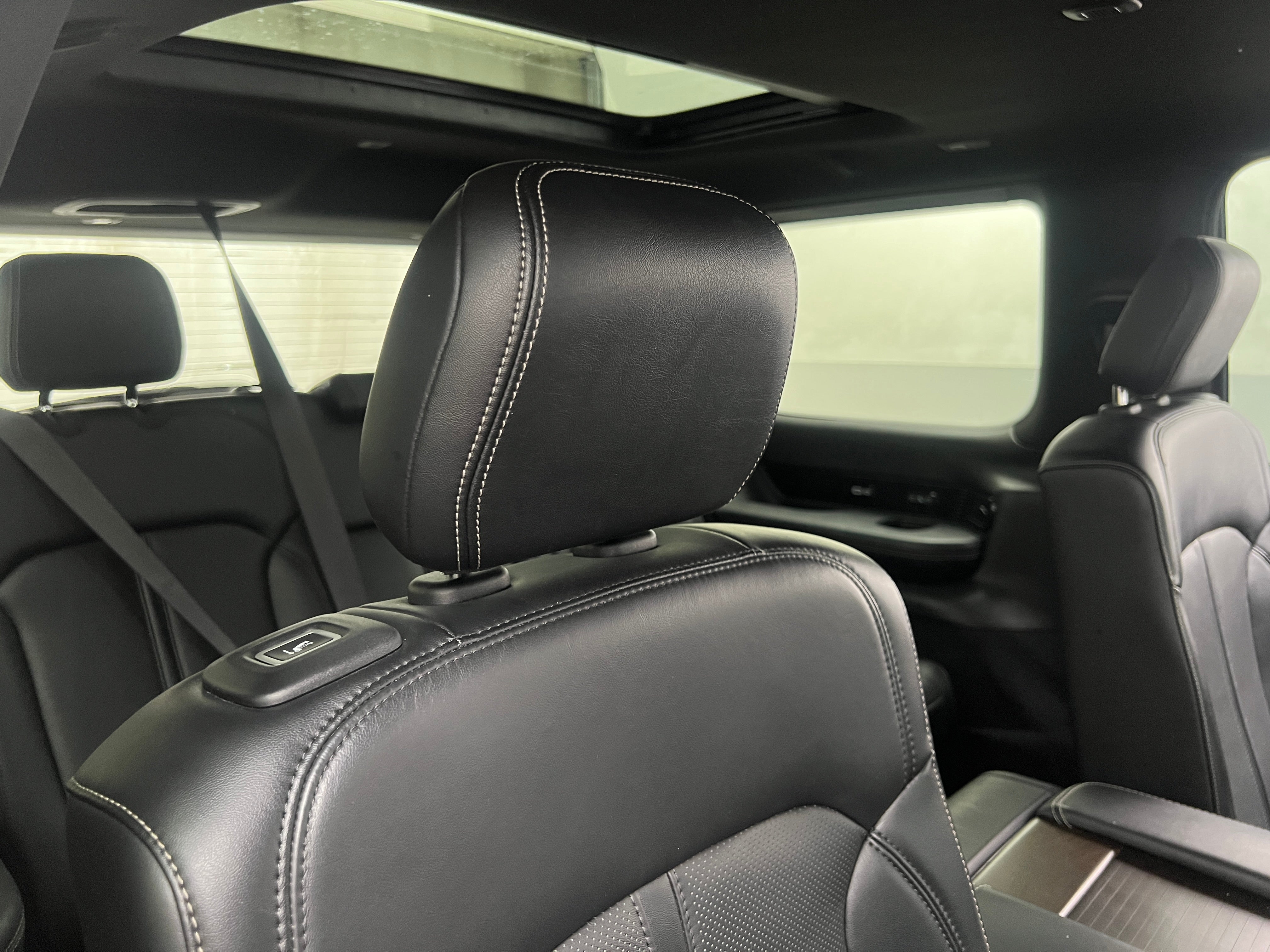 2022 Jeep Grand Wagoneer Series I 5