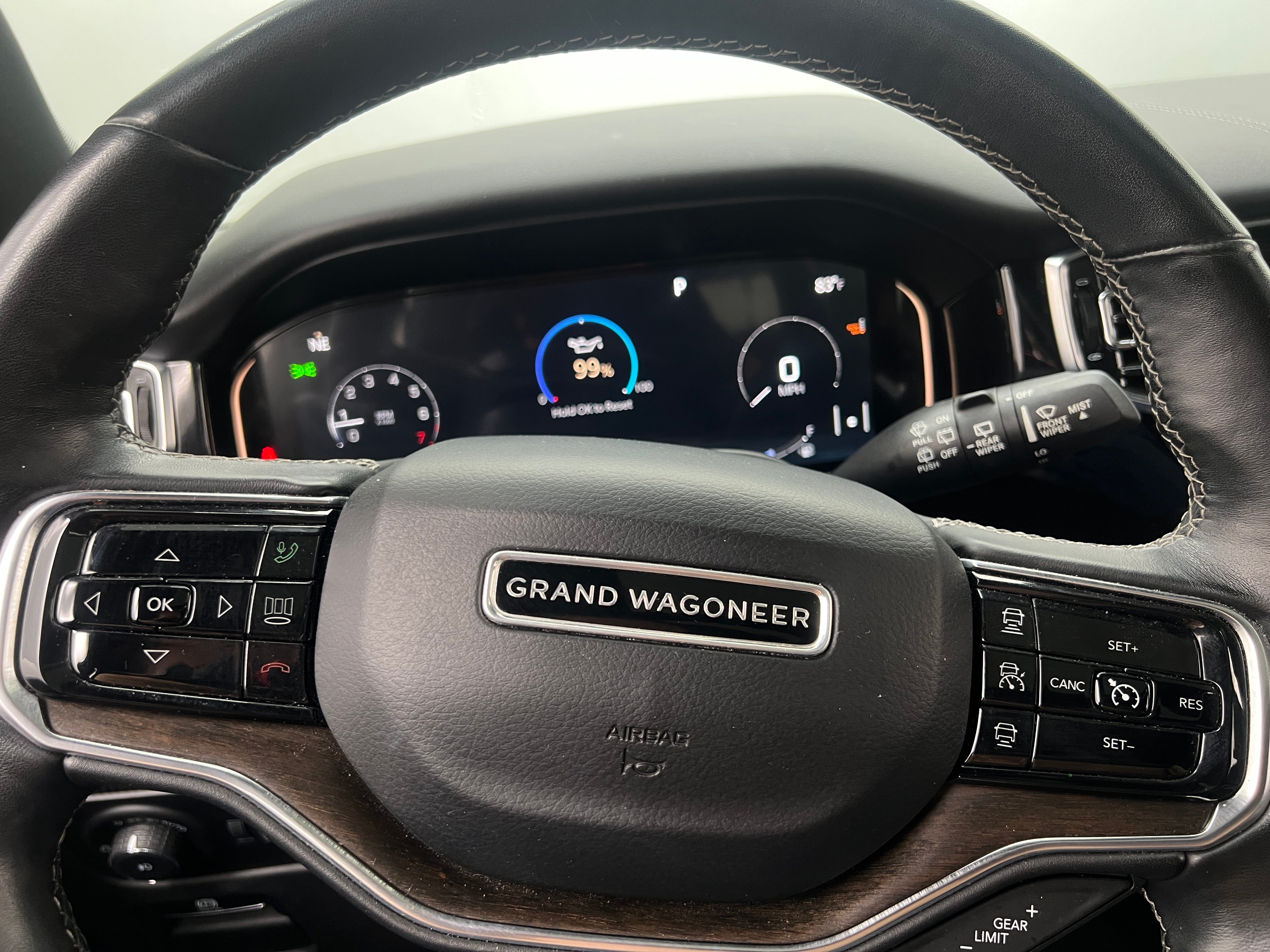 2022 Jeep Grand Wagoneer Series I 4