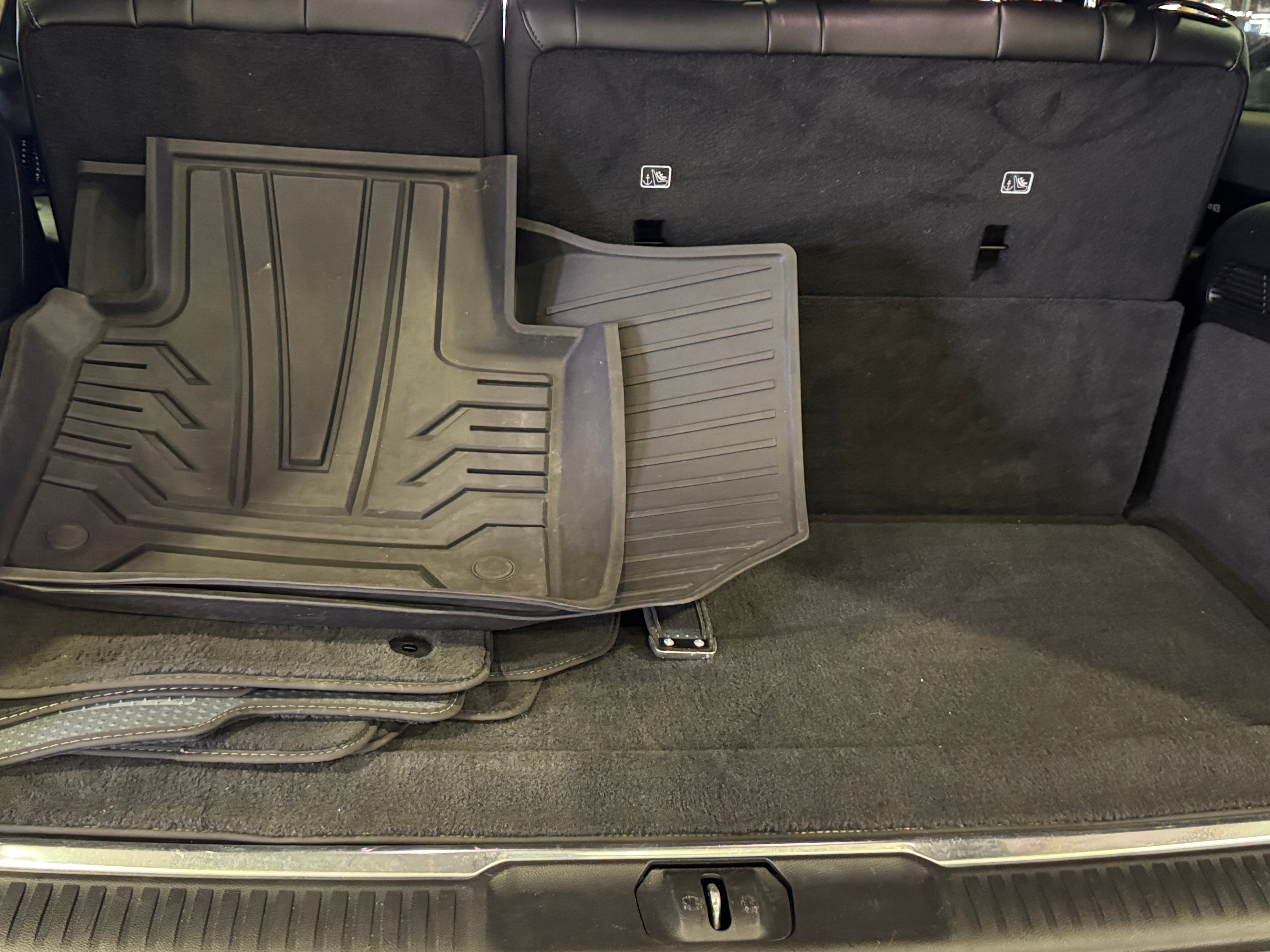 2022 Jeep Grand Wagoneer Series I 6