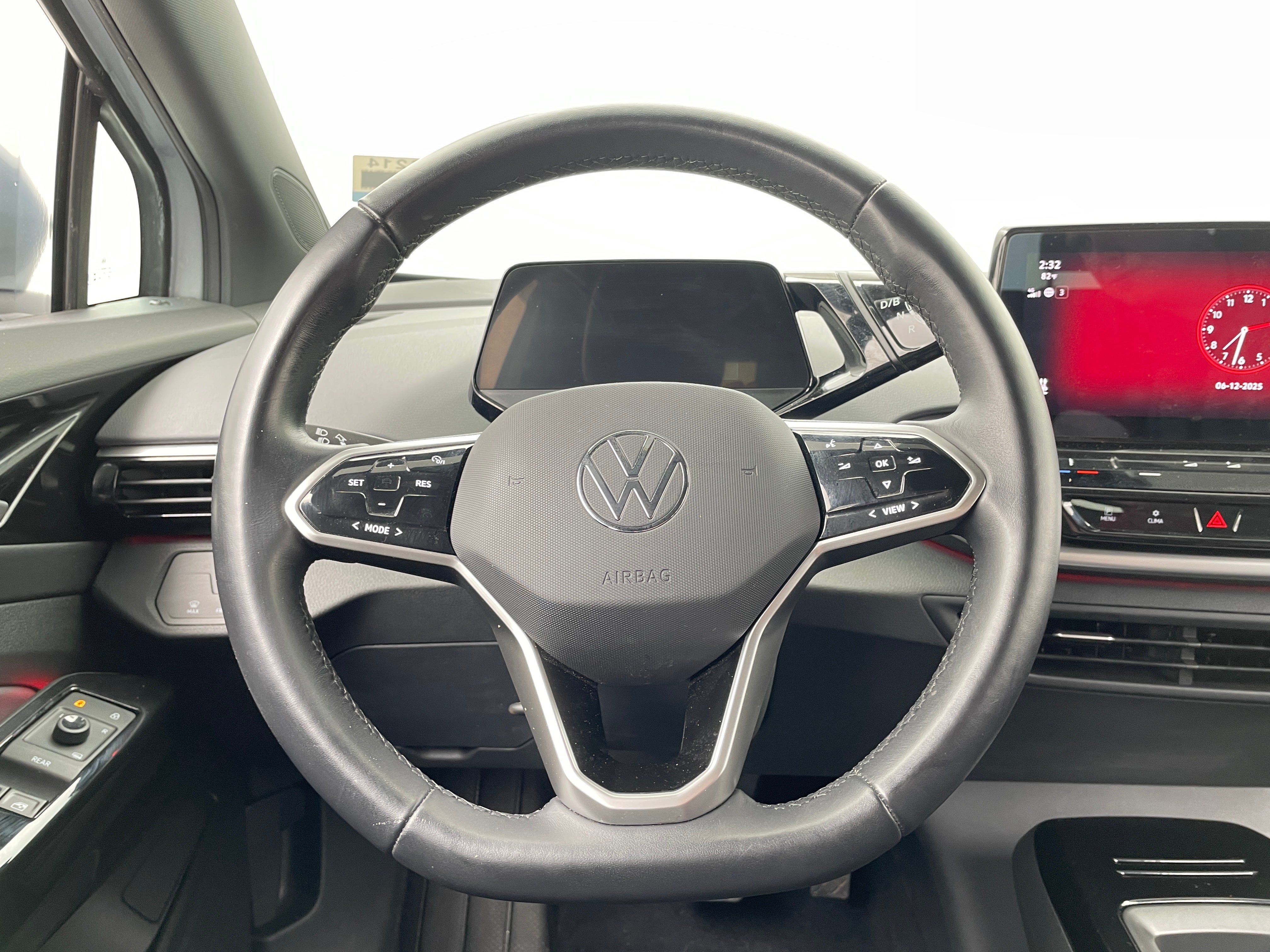 2022 Volkswagen ID.4 Pro 5