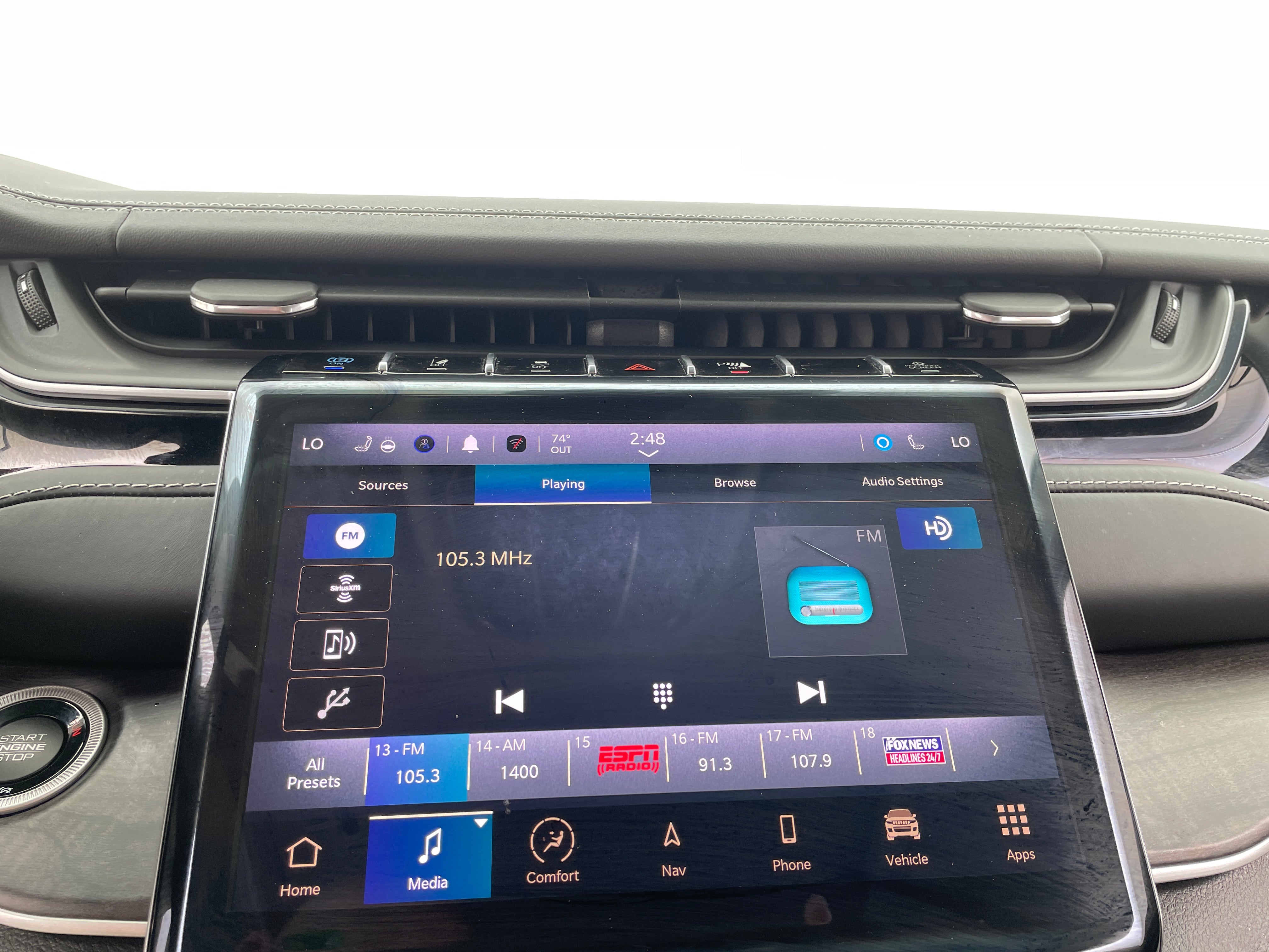 2022 Jeep Grand Cherokee 4xe 3