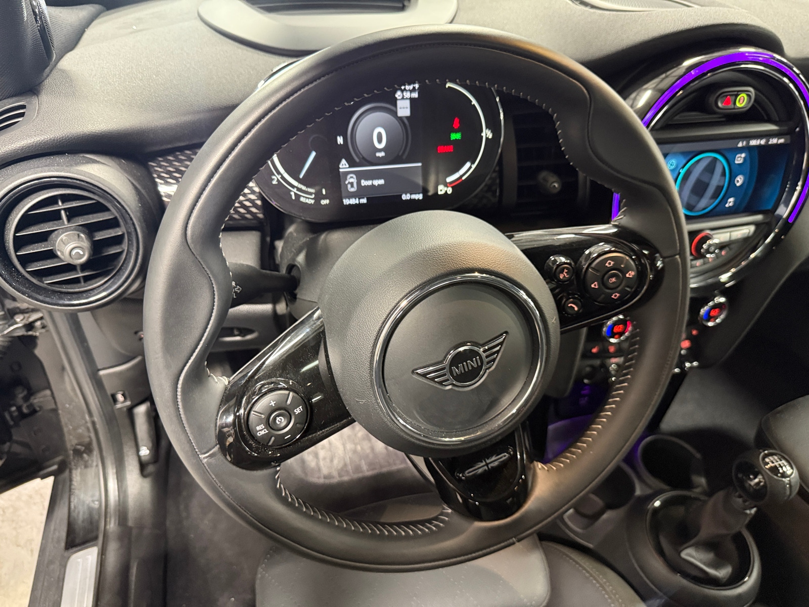 Thumbnail: 2021 MINI Cooper Hardtop - 5