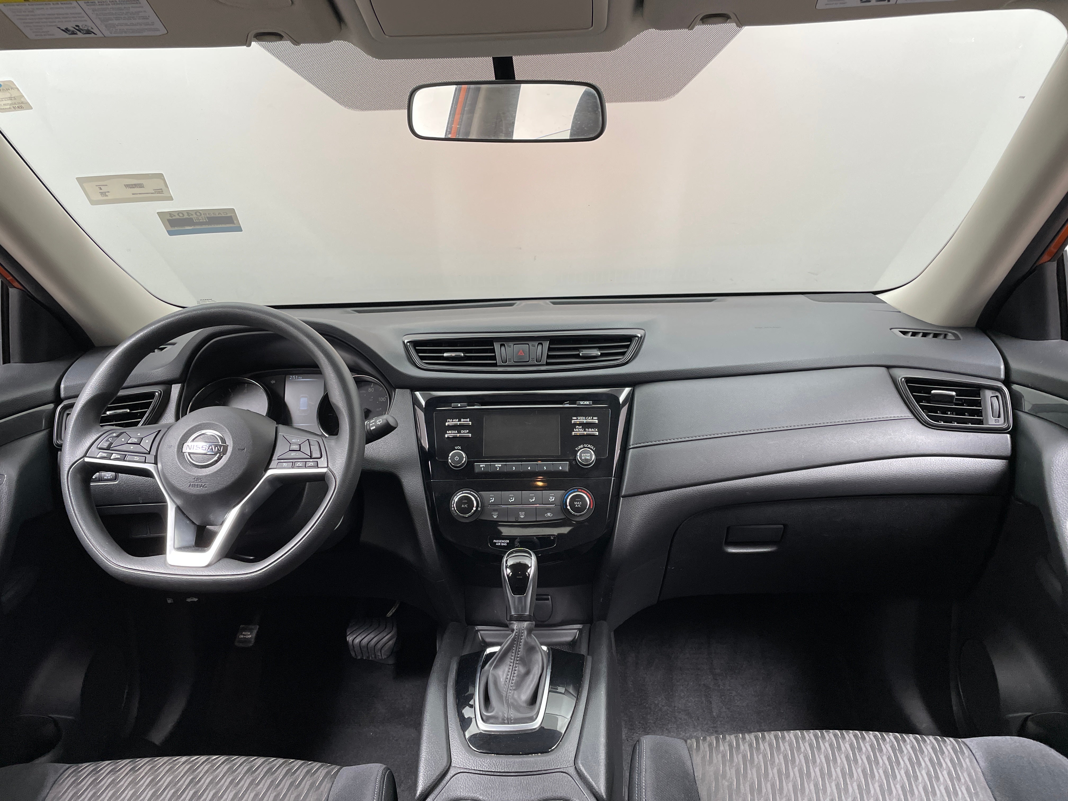 2017 Nissan Rogue S 3