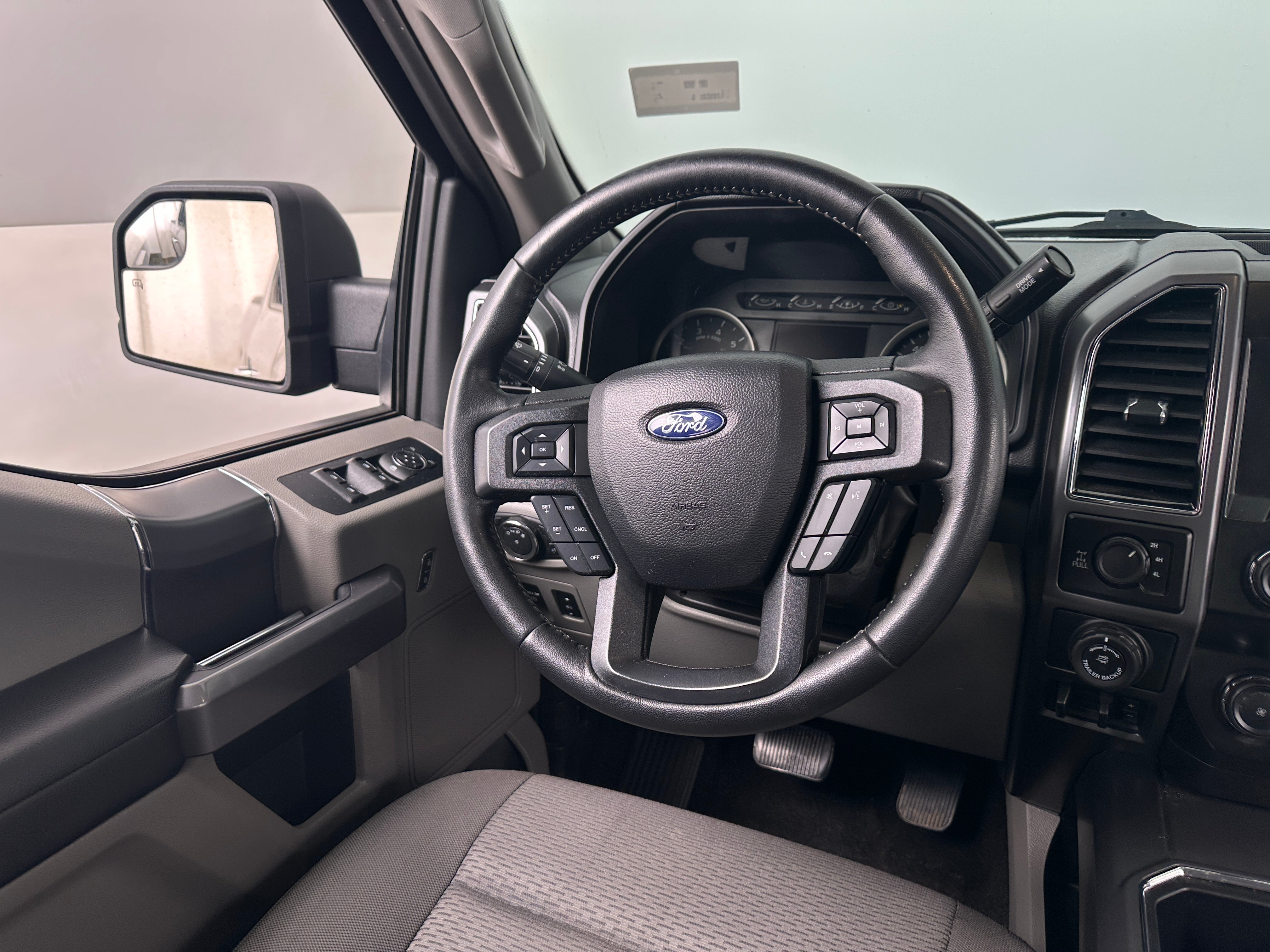 2020 Ford Econoline E-150 5