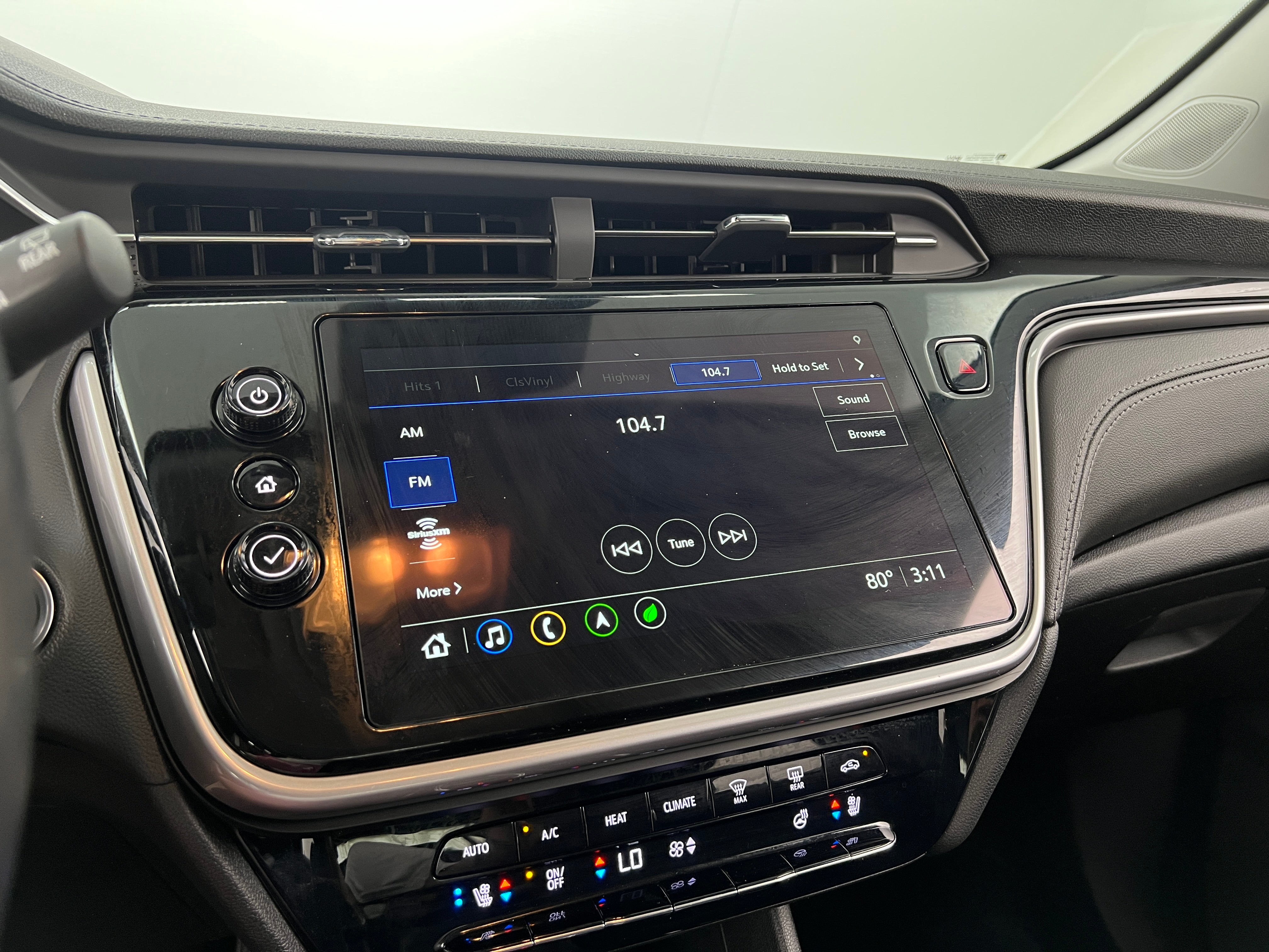 2023 Chevrolet Bolt EUV Premier 3