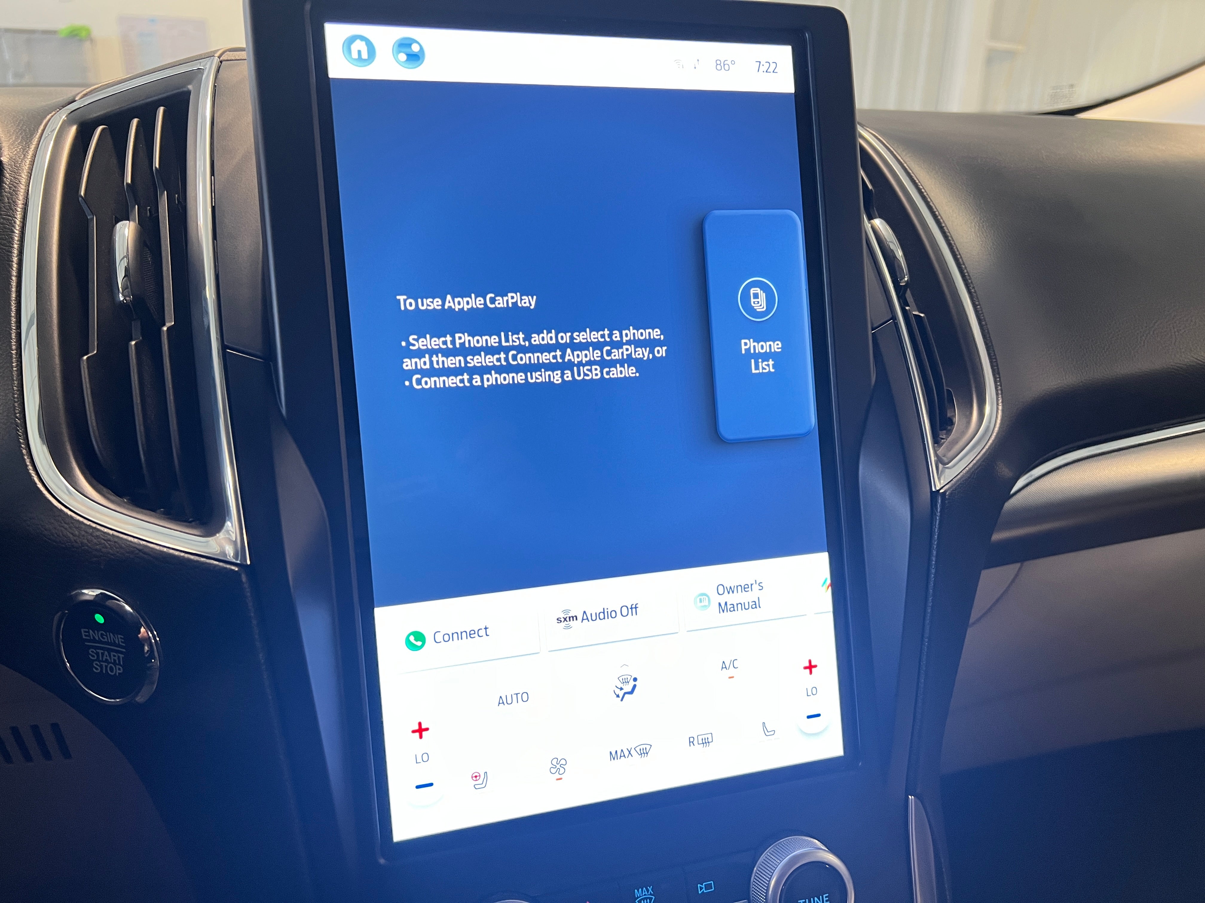 2022 Ford Edge Titanium 3