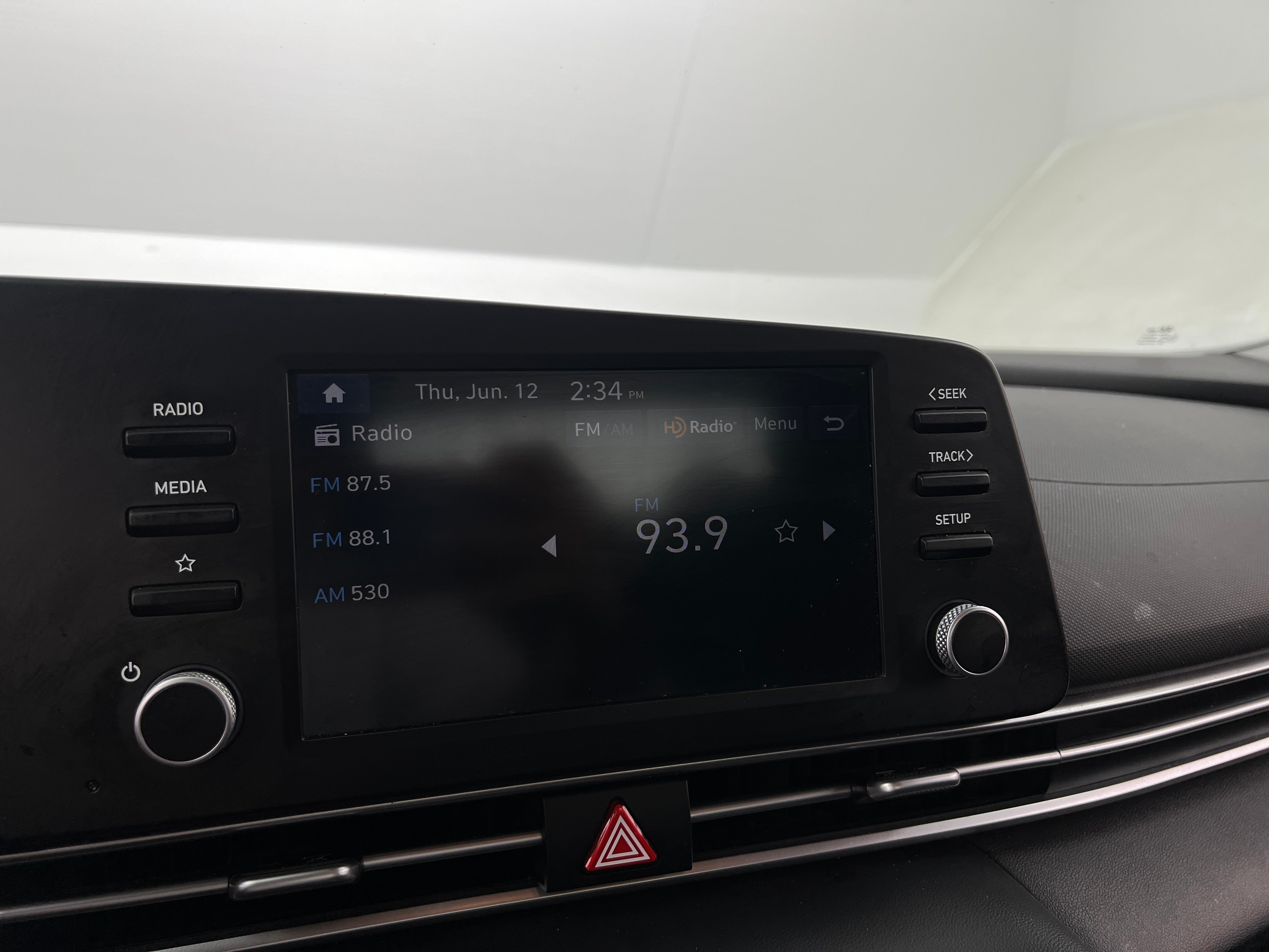Thumbnail: 2024 Hyundai Elantra - 4