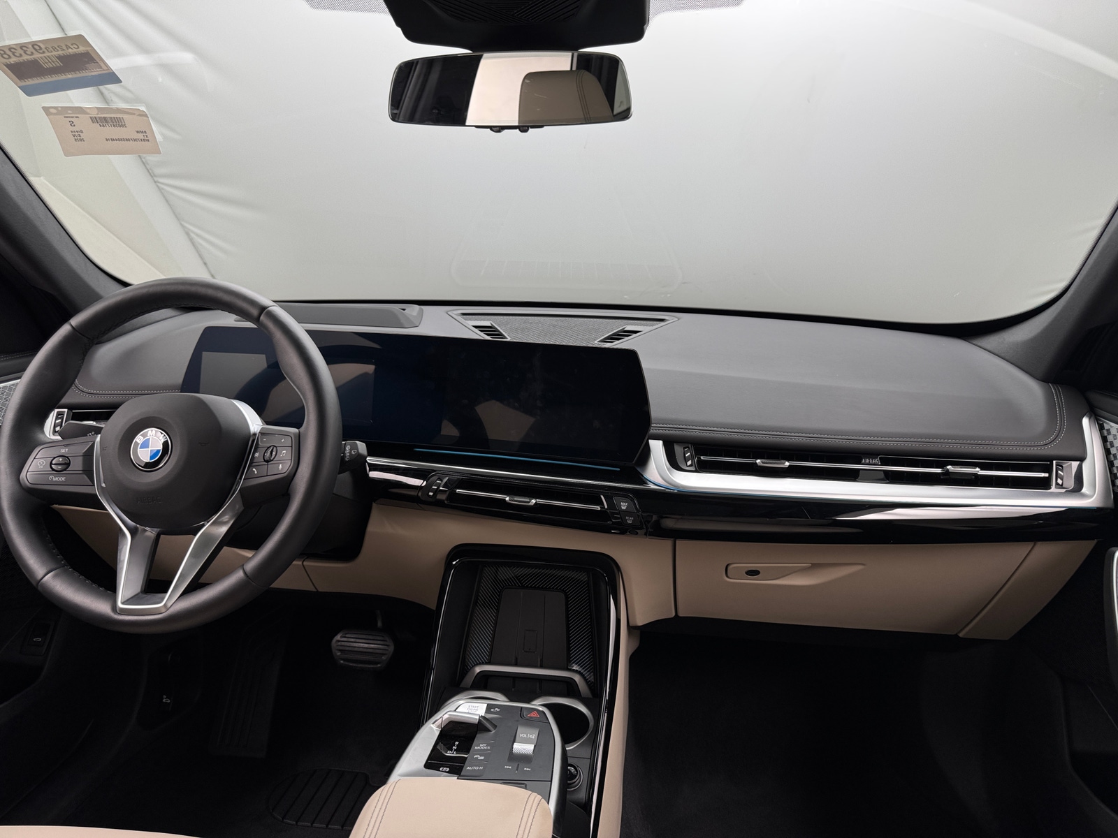 Thumbnail: 2025 BMW X1 - 2
