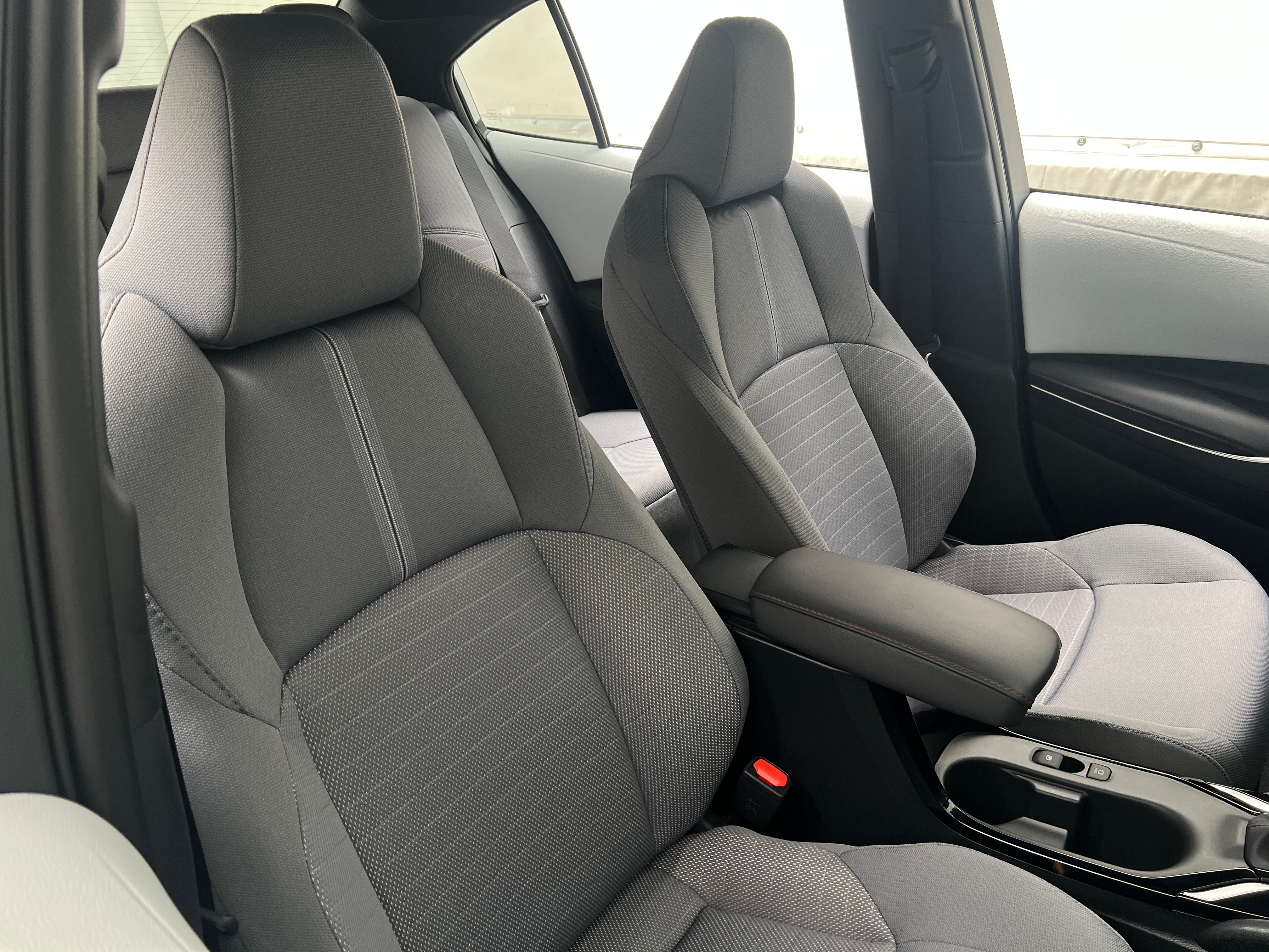 2024 Toyota Corolla SE 2