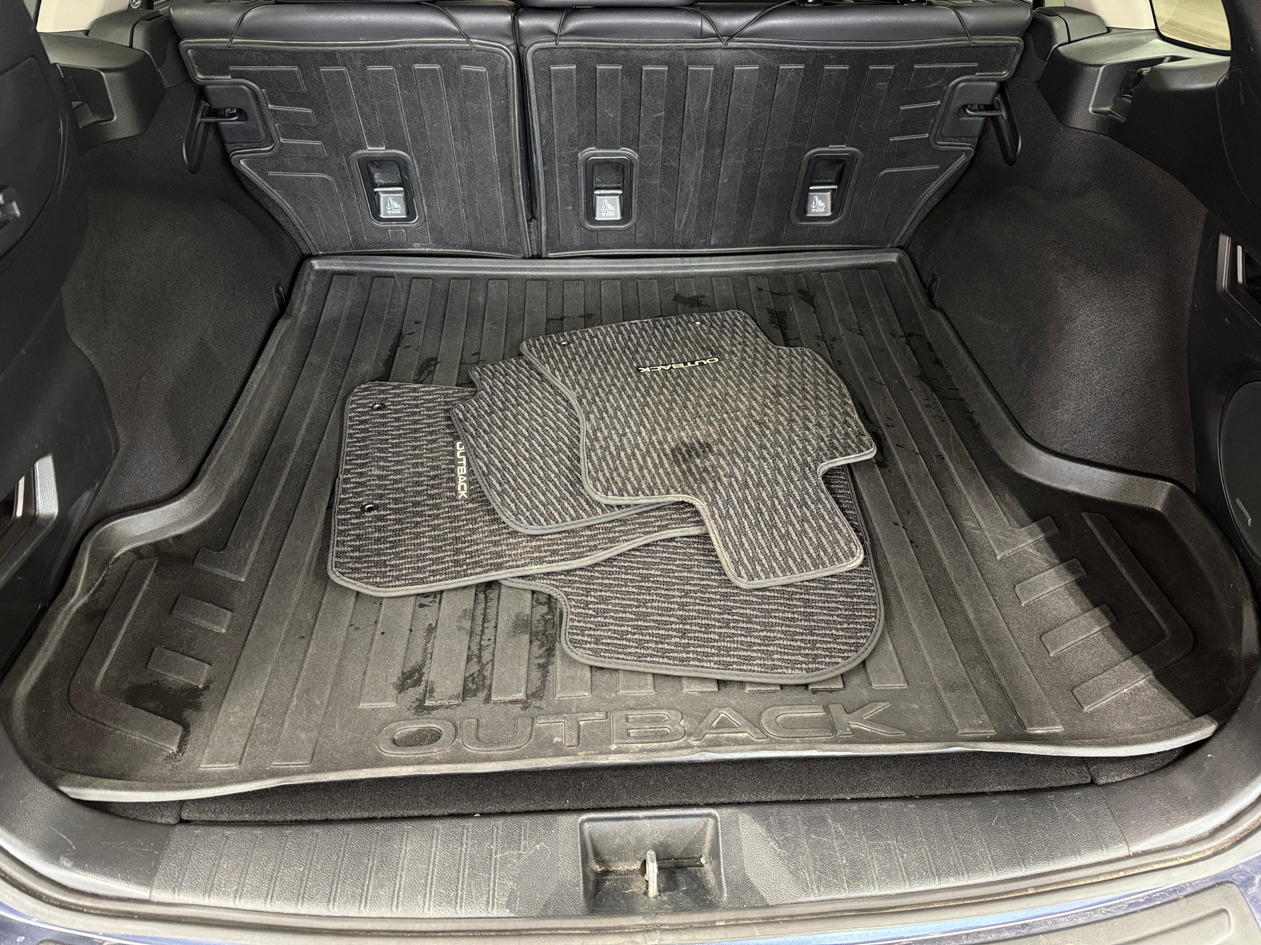 2017 Subaru Outback 2.5i Limited 6