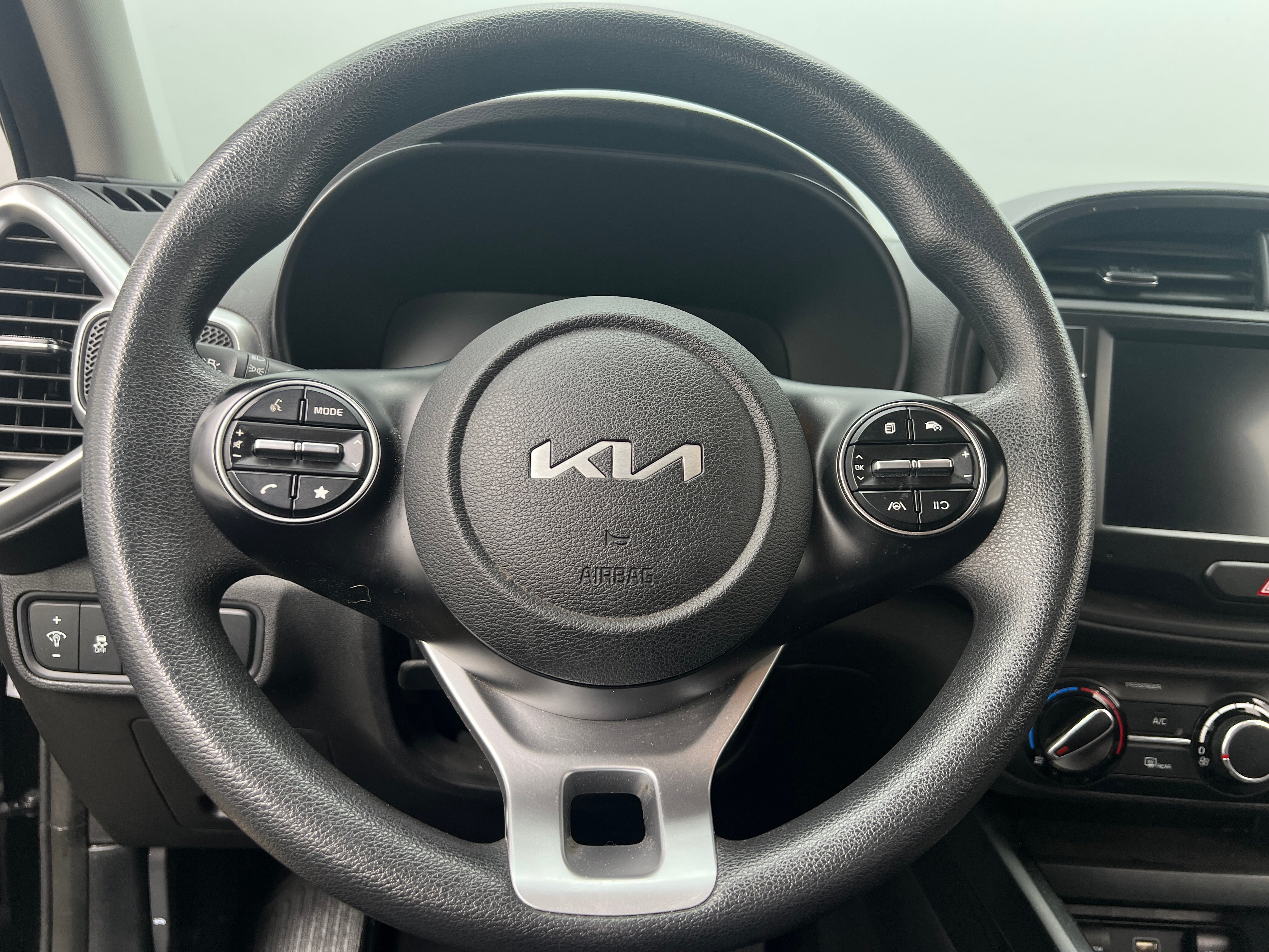 2024 Kia Soul LX 5