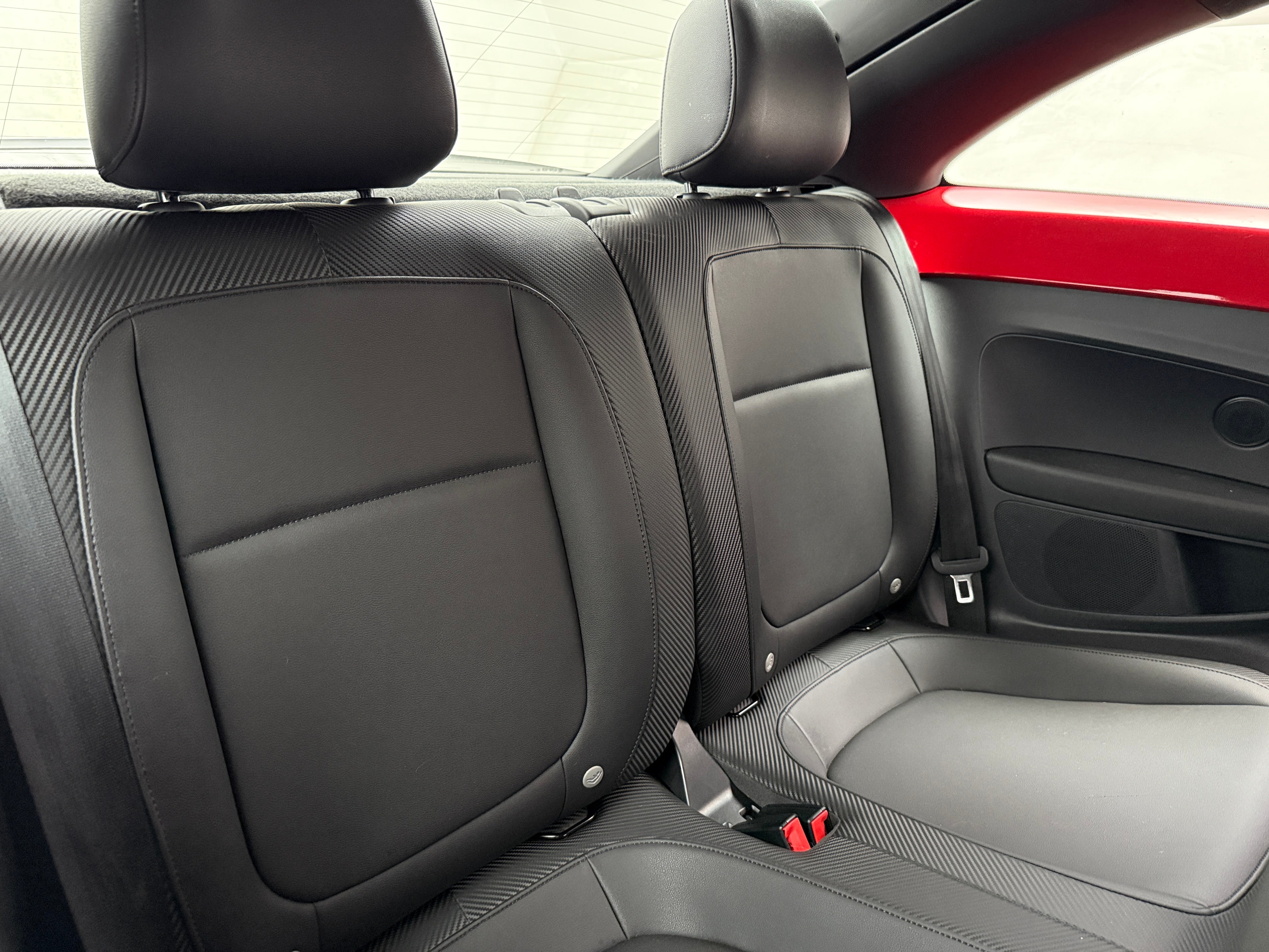 2016 Volkswagen Beetle SE 6