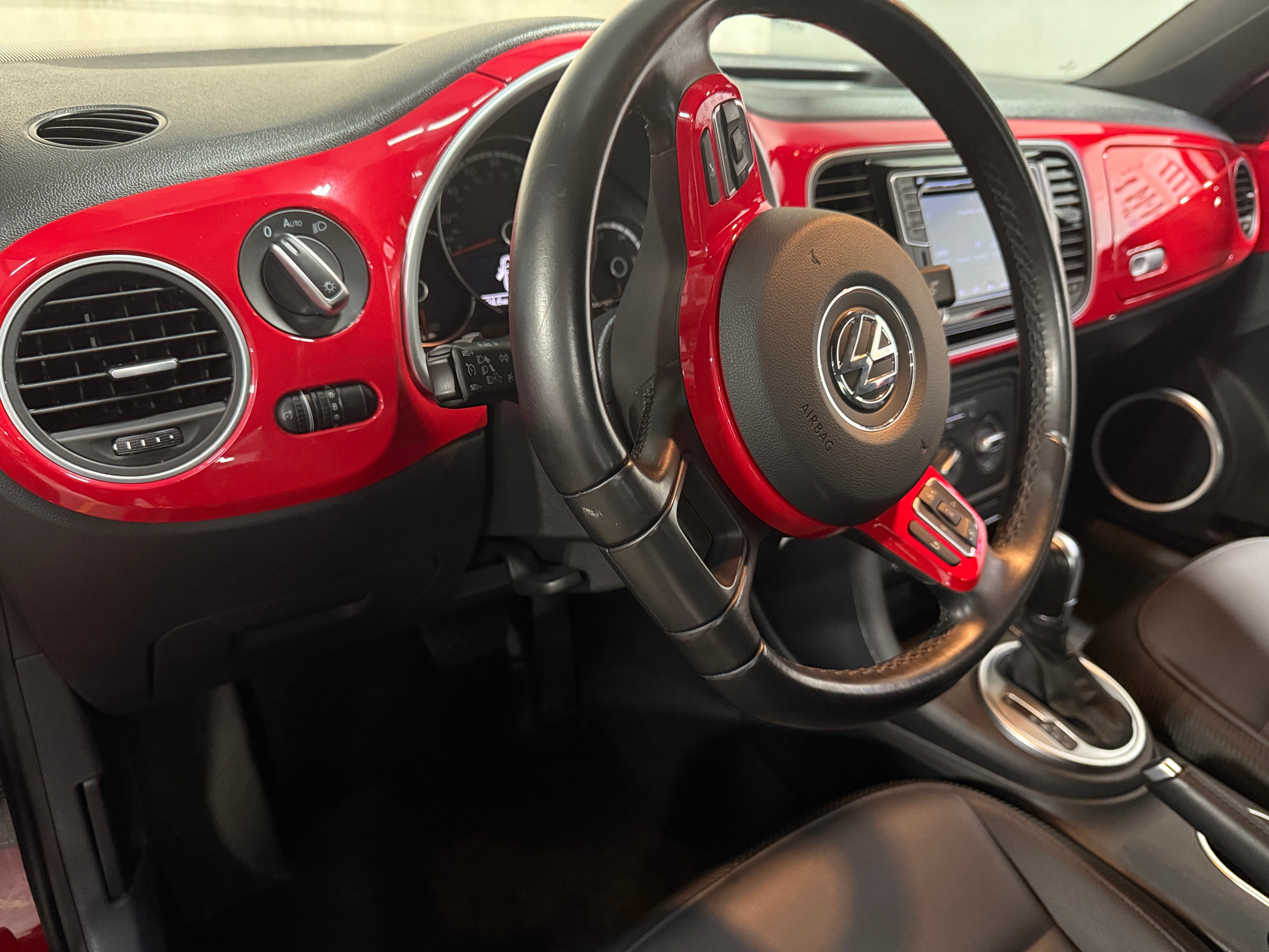 2016 Volkswagen Beetle SE 3