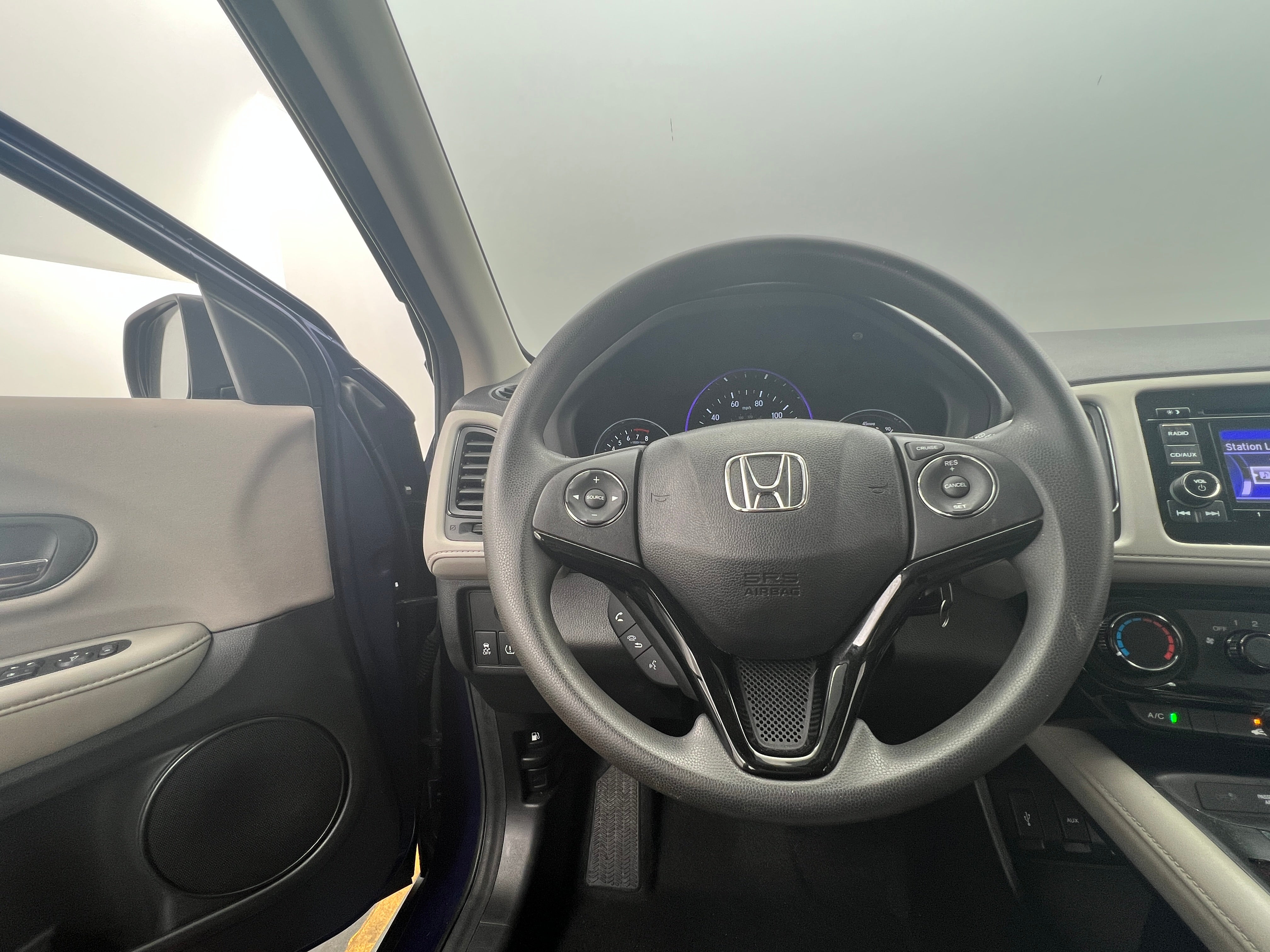 2016 Honda HR-V LX 5
