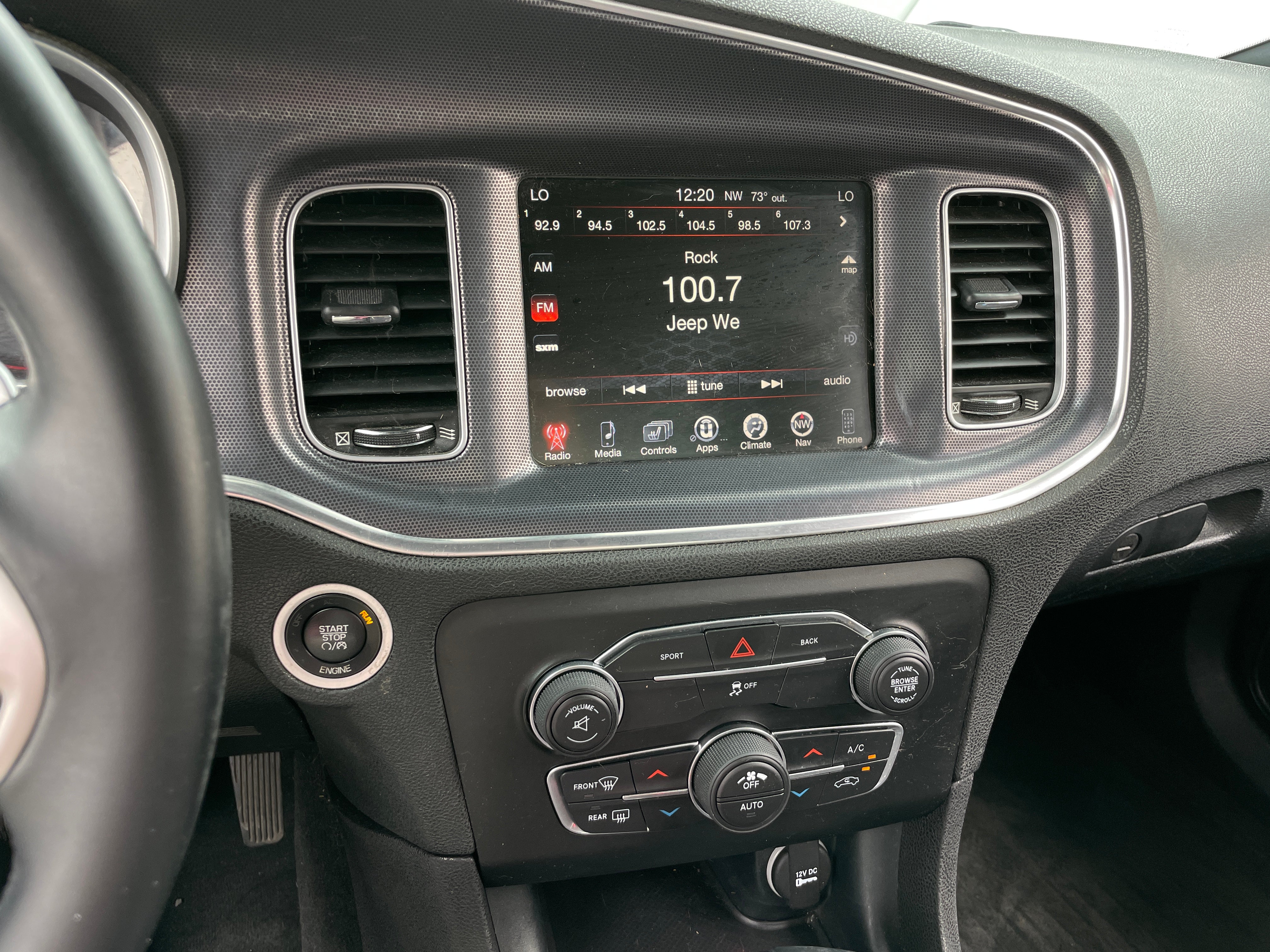 2015 Dodge Charger SXT 3