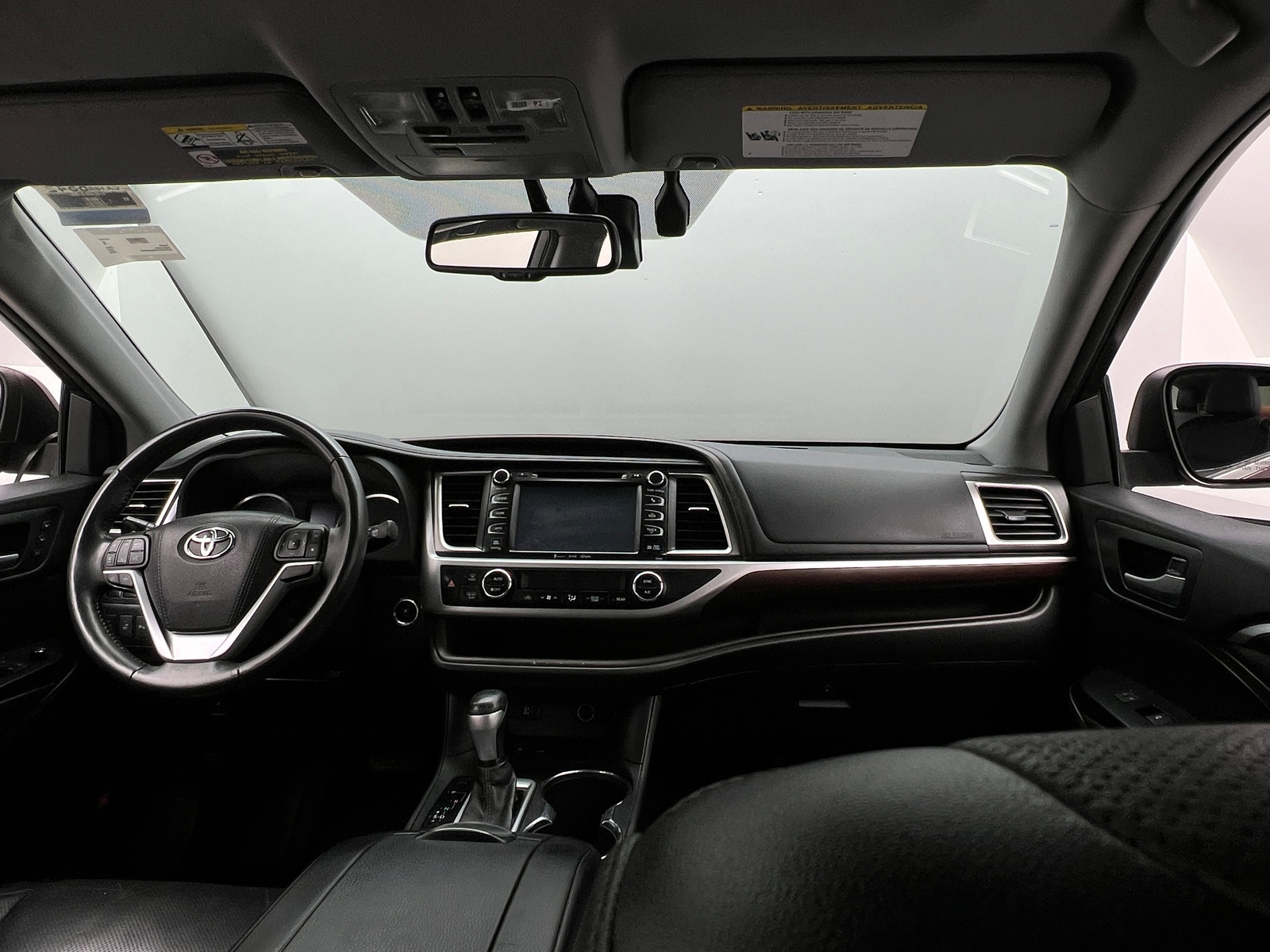 Thumbnail: 2016 Toyota Highlander - 2
