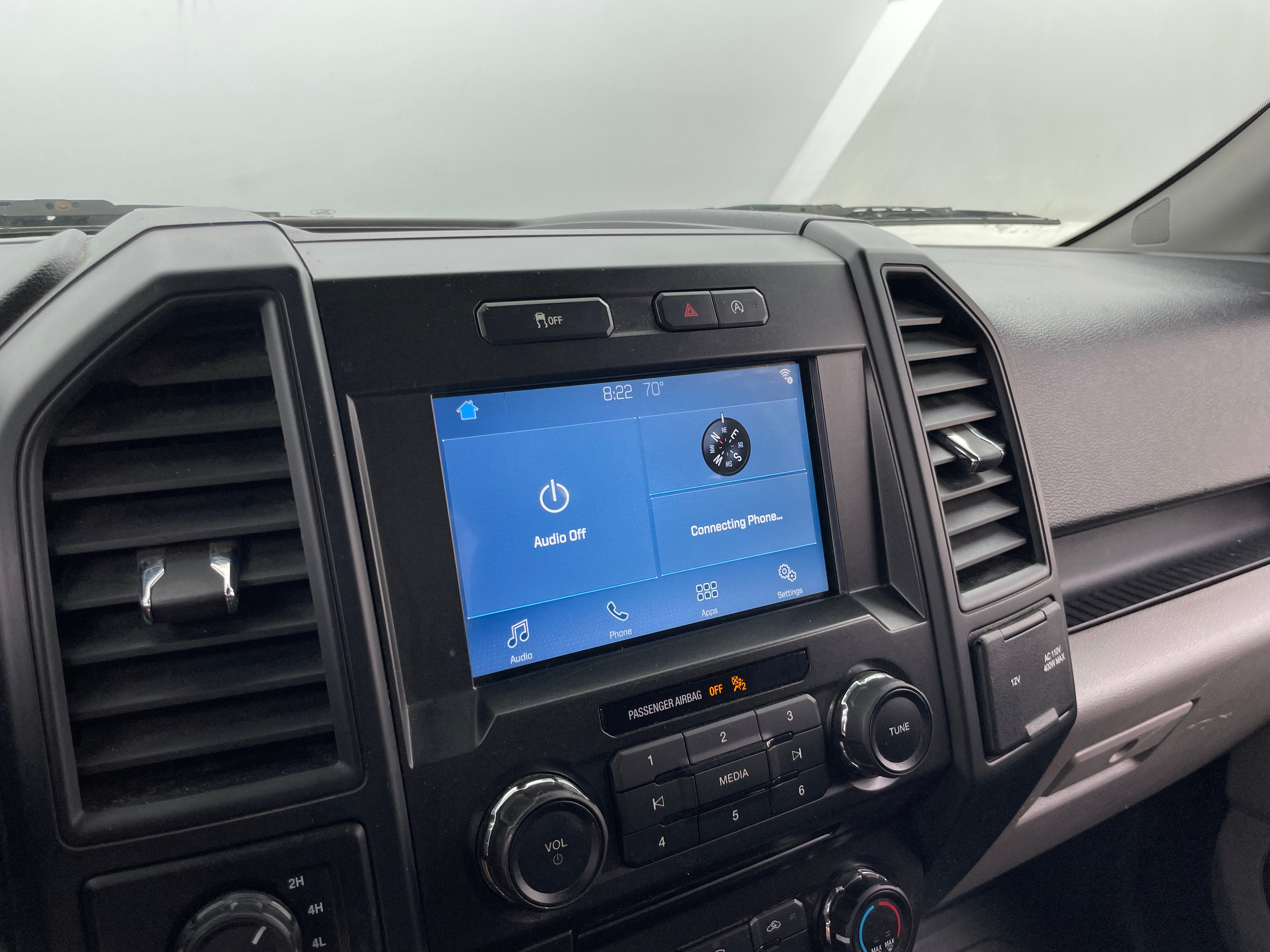 2018 Ford Econoline E-150 4