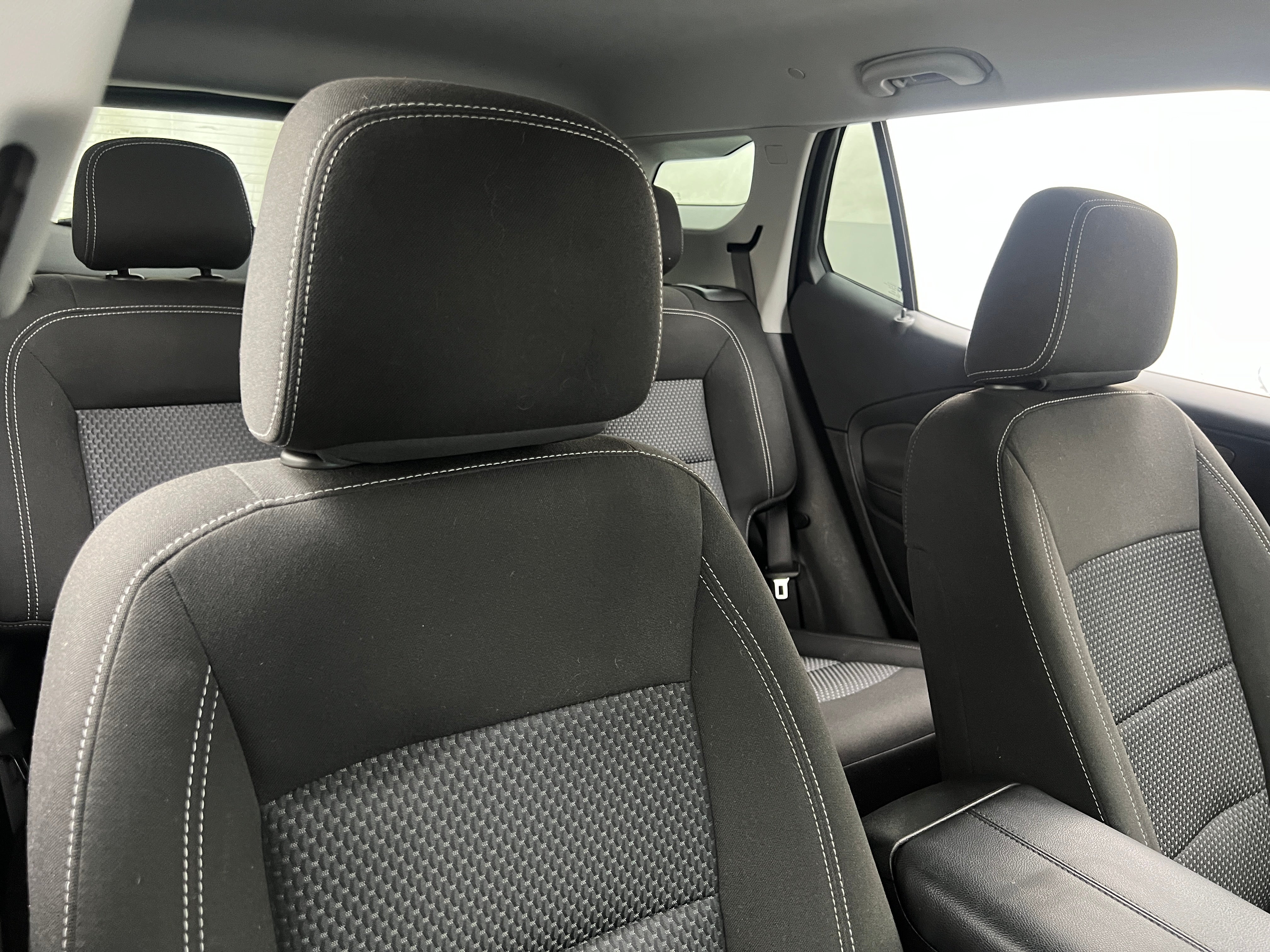 2022 GMC Terrain SLE 2