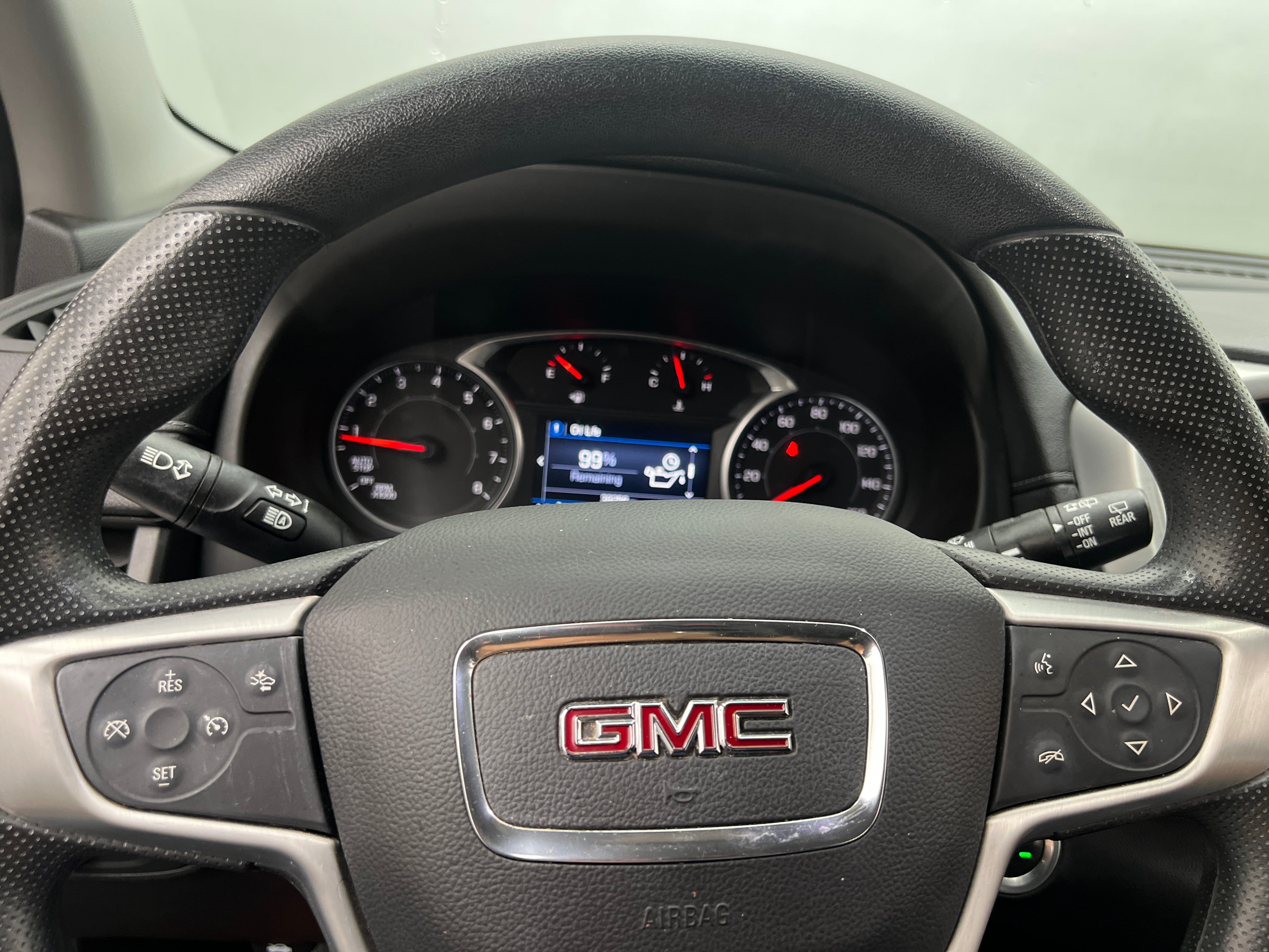 2022 GMC Terrain SLE 5