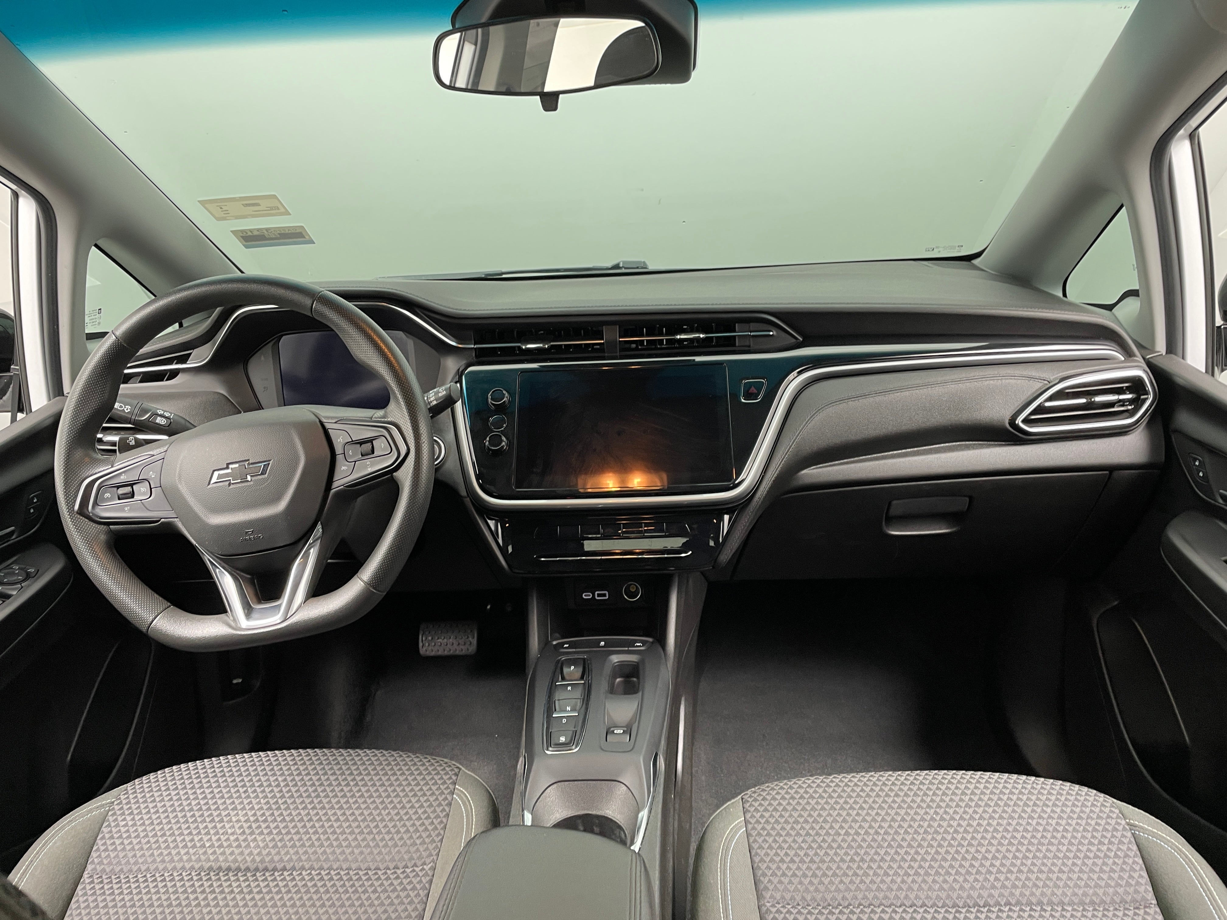 Thumbnail: 2023 Chevrolet Bolt EV - 3