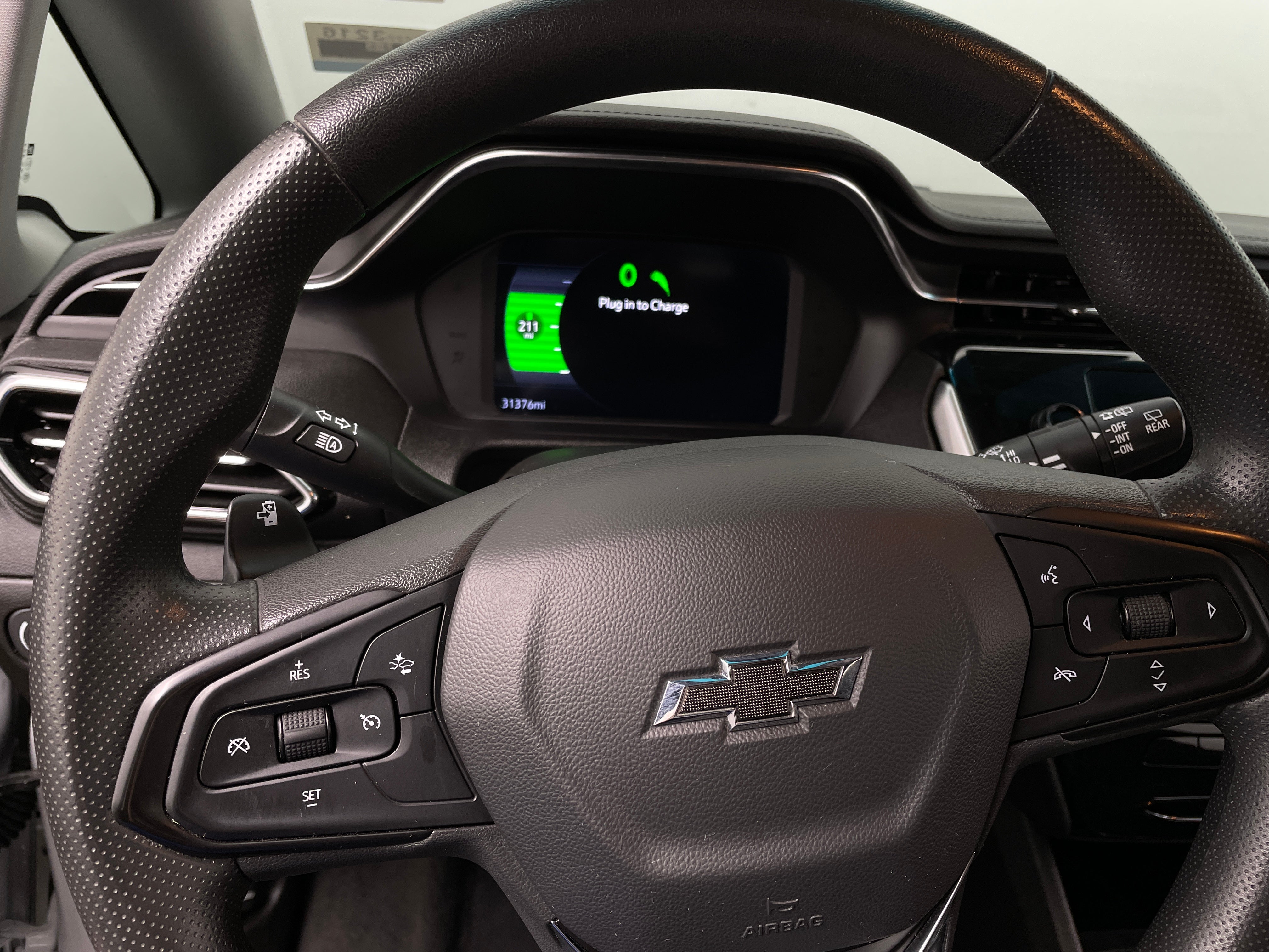Thumbnail: 2023 Chevrolet Bolt EV - 5