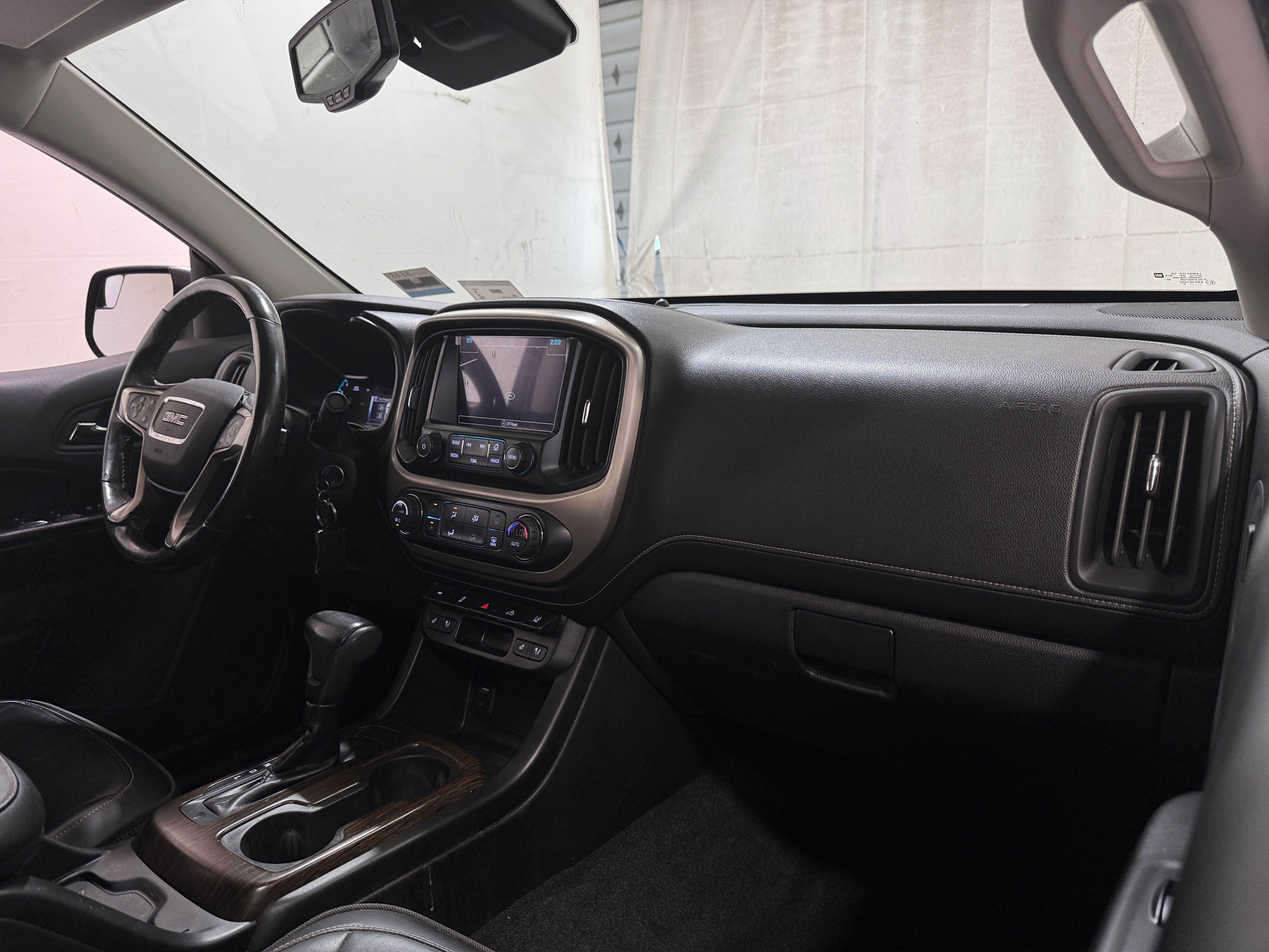 2018 GMC Canyon Denali 2