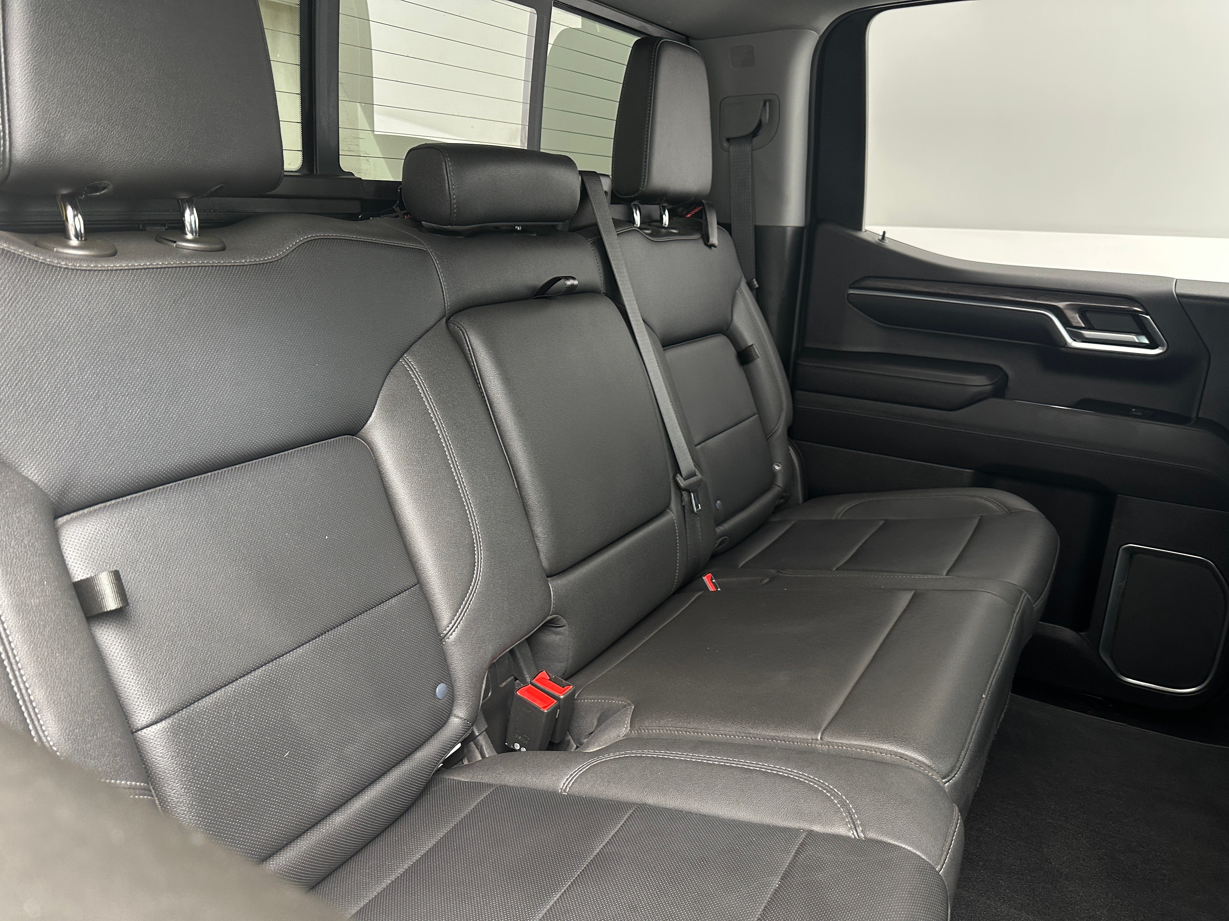 2023 Chevrolet Silverado 1500 LTZ 5