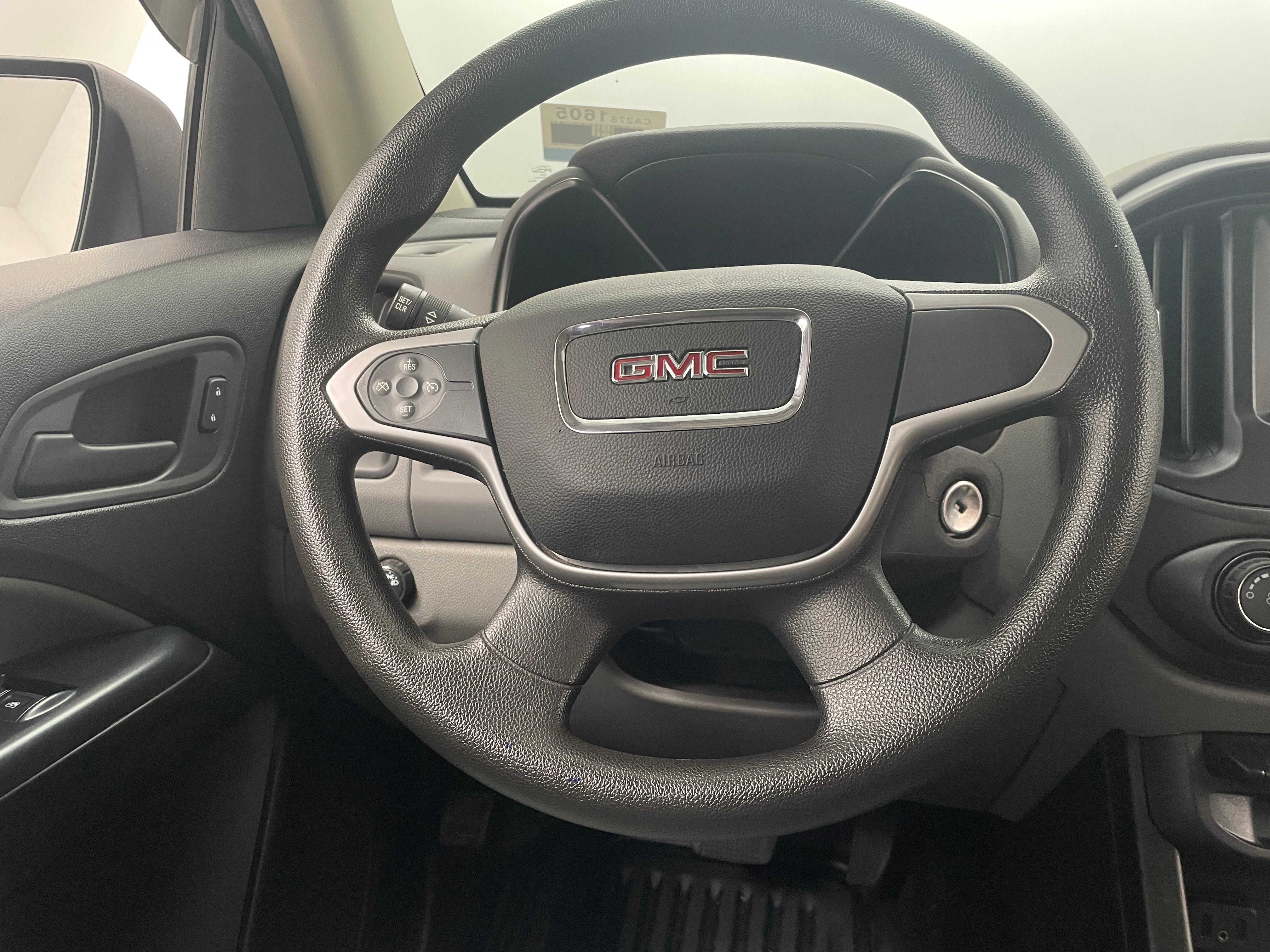 2021 GMC Canyon Elevation Standard 4