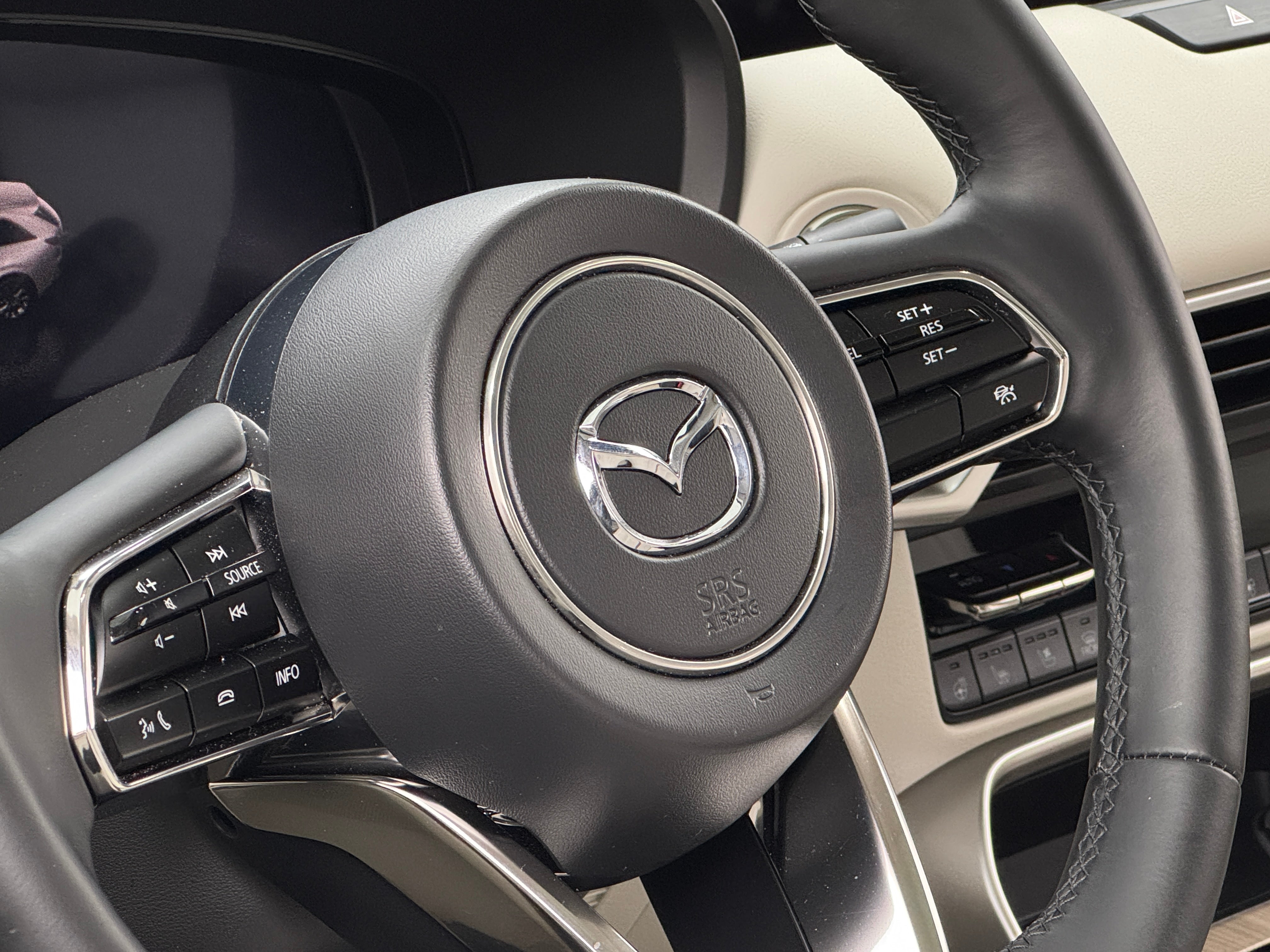 Thumbnail: 2024 Mazda CX-90 - 4