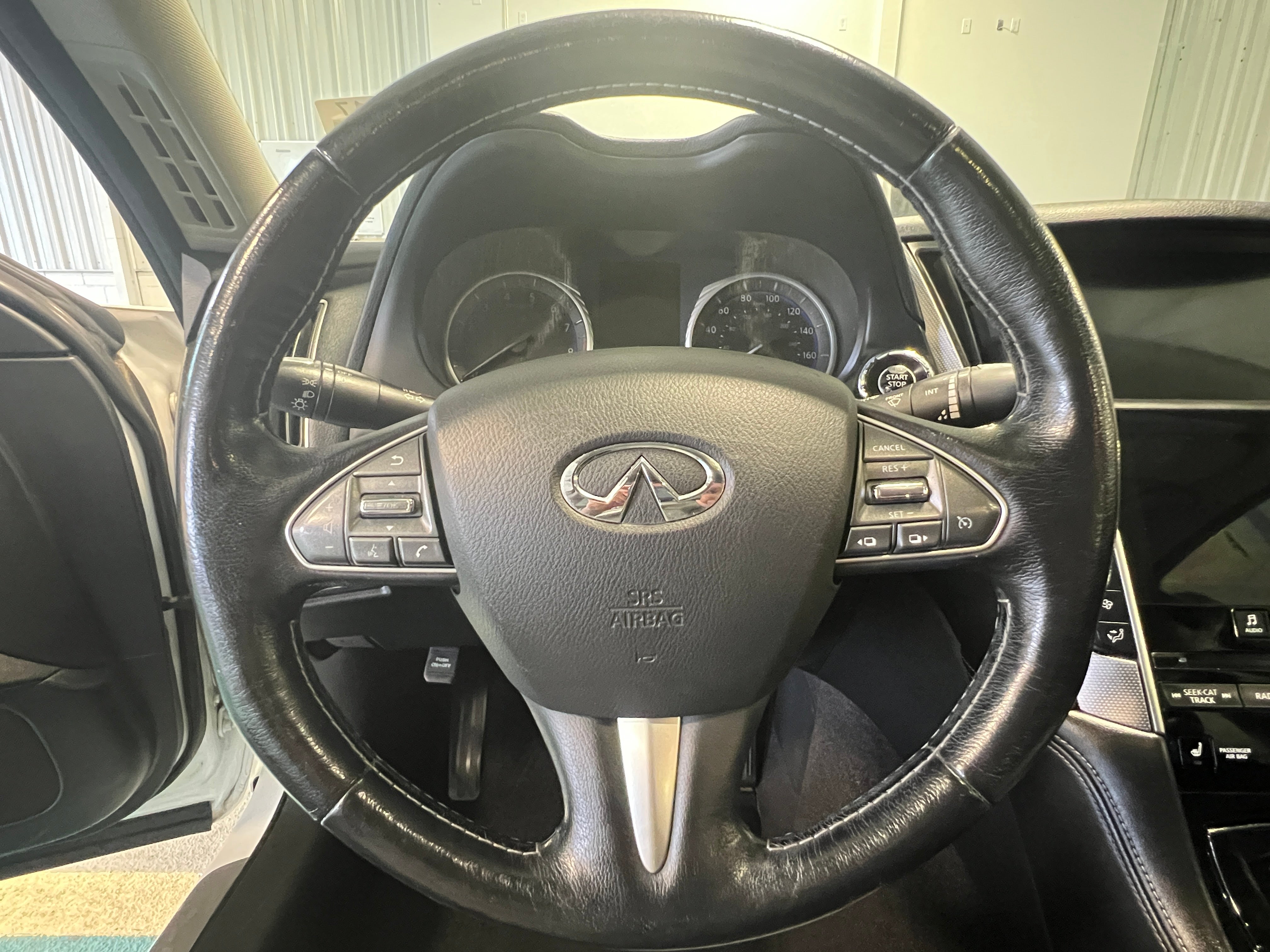 2015 INFINITI Q50 Premium 4
